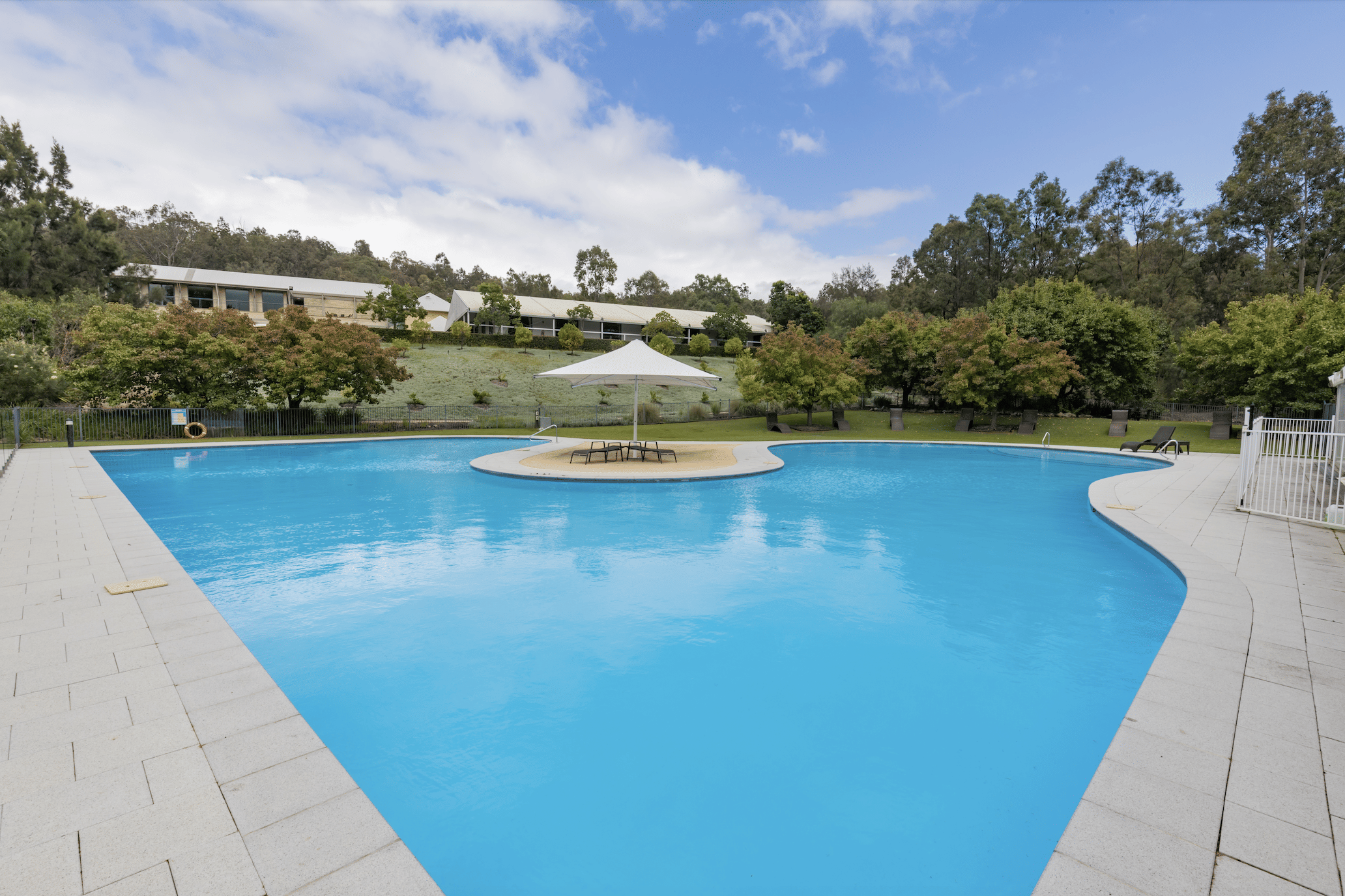 Cypress Lakeside Marquee 3