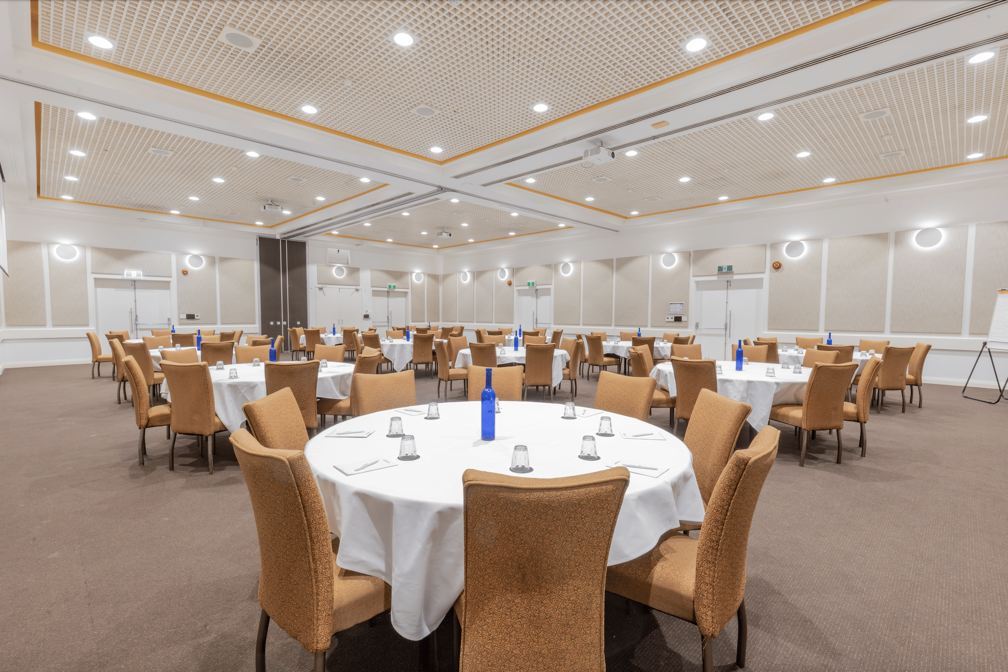 Manhattan Ballroom 2