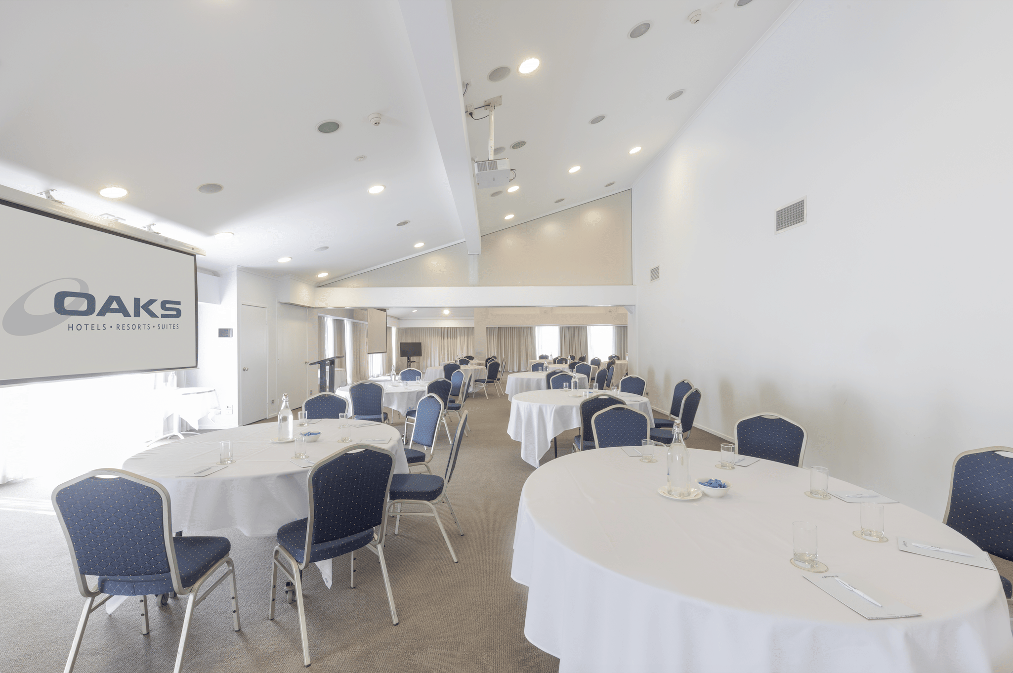 The Verandah, Board & State Room 4