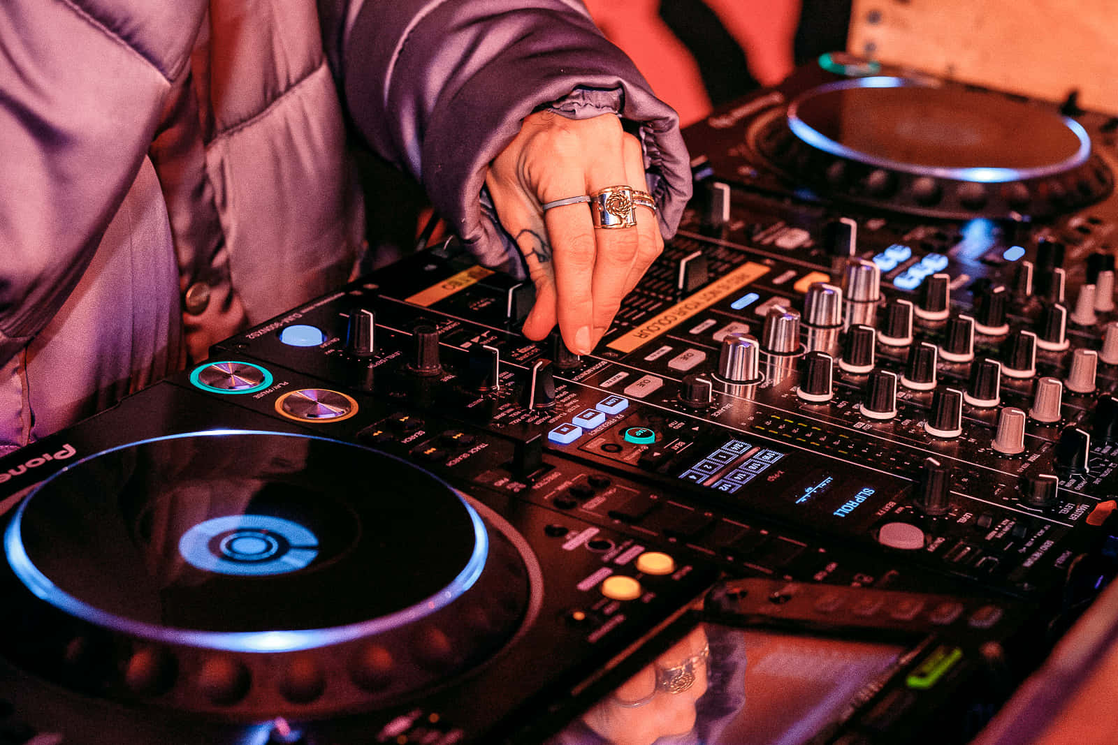 Hatch - Full Venue Hire 17