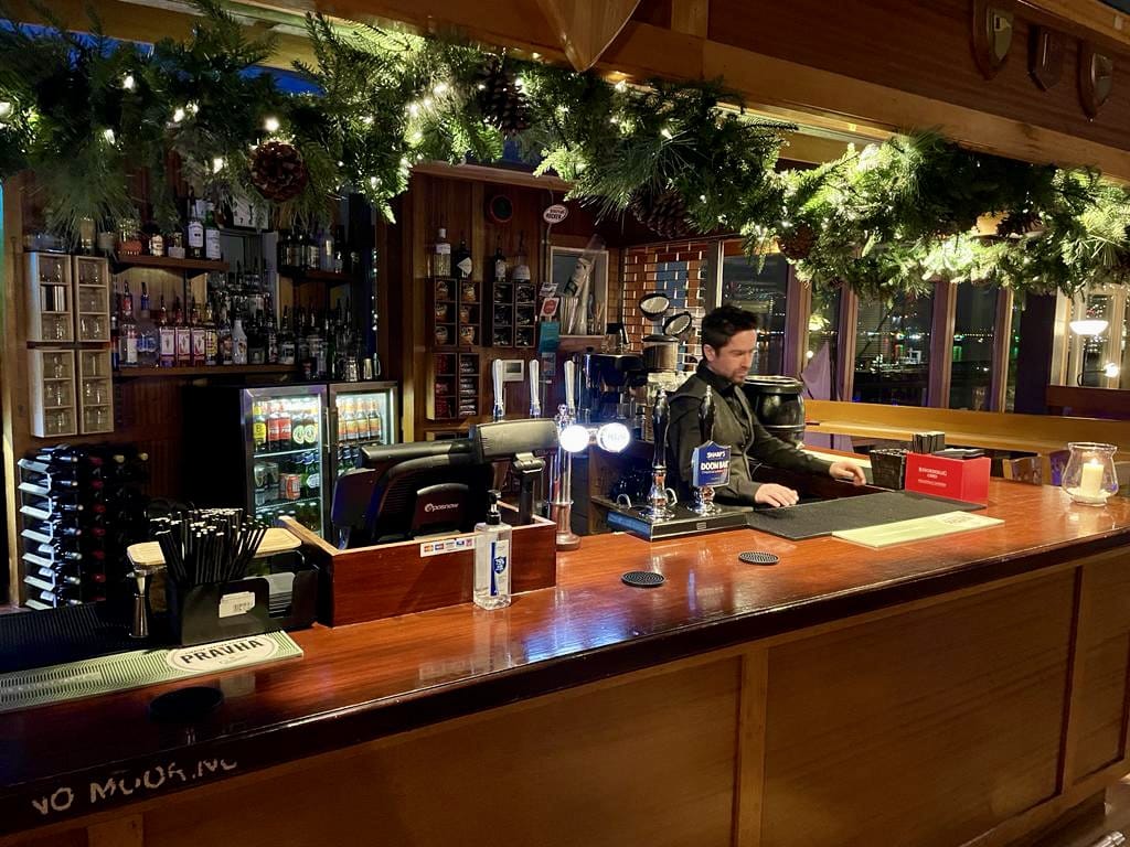 Greenwich Yacht Club 15