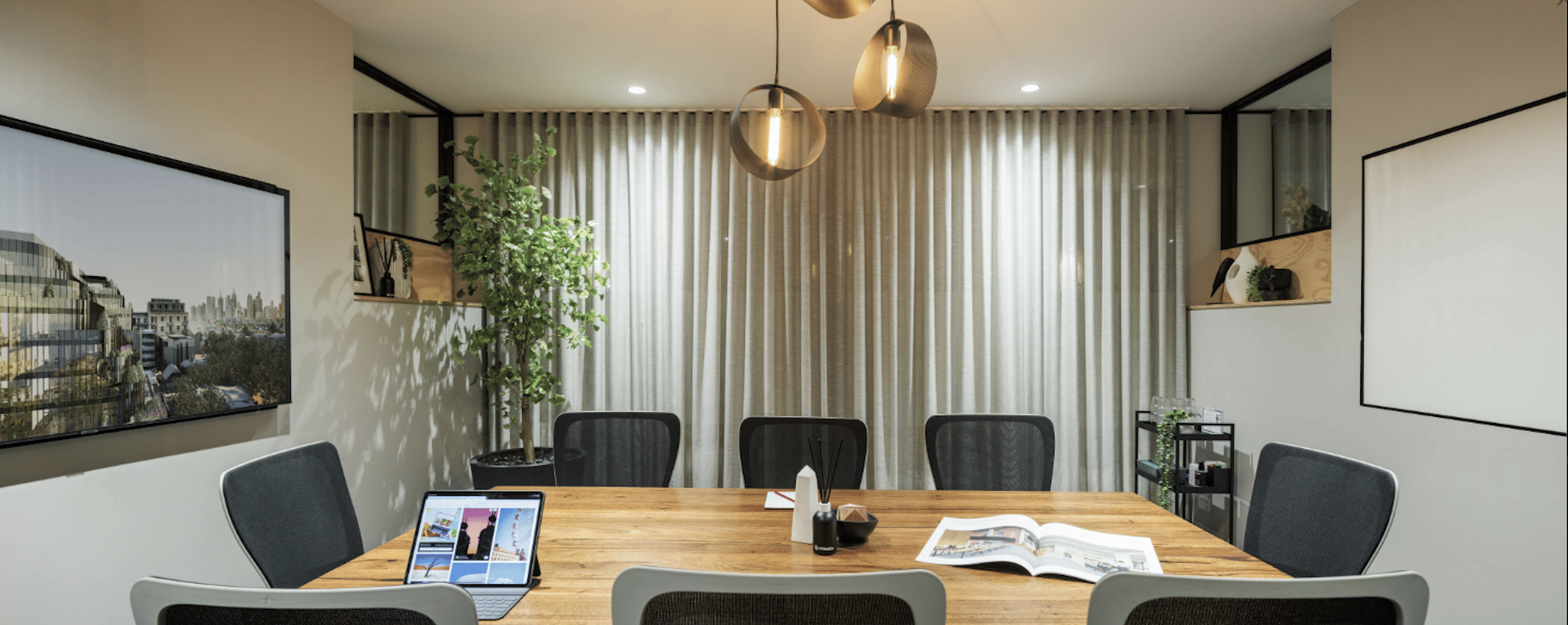 Barcelona Meeting Room