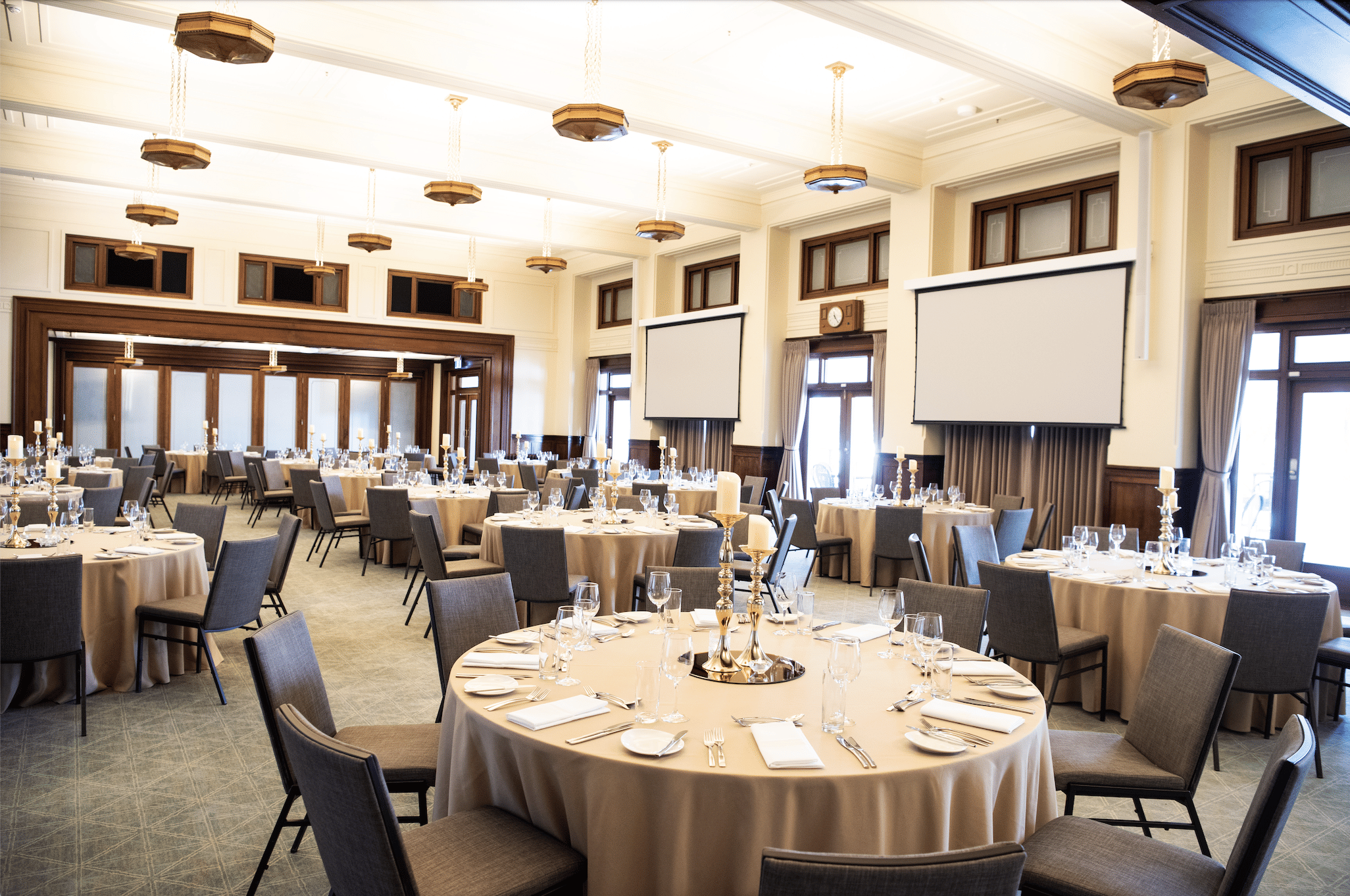 The Members’ Dining Room 2 2