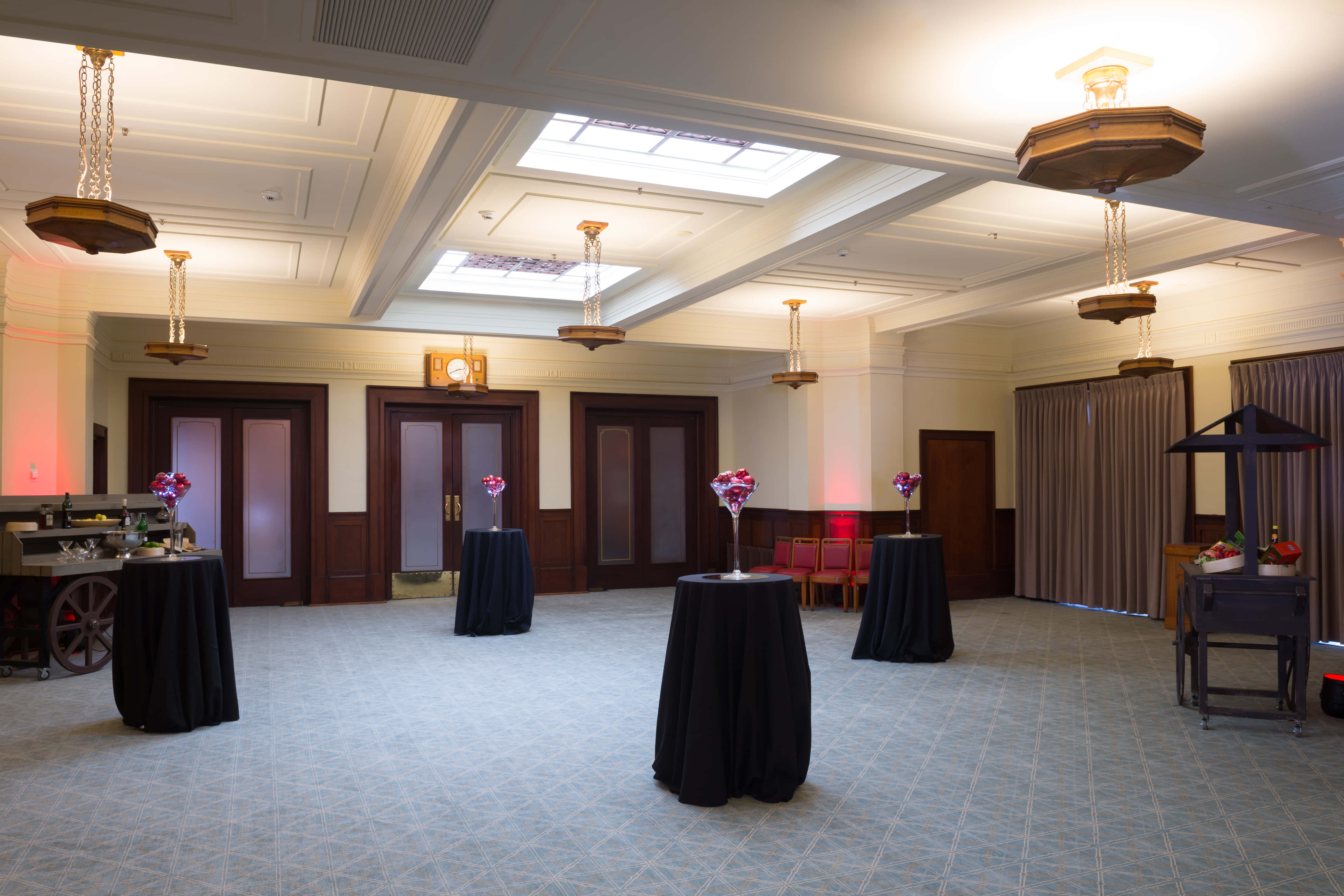 Members’ Dining Room 3 0