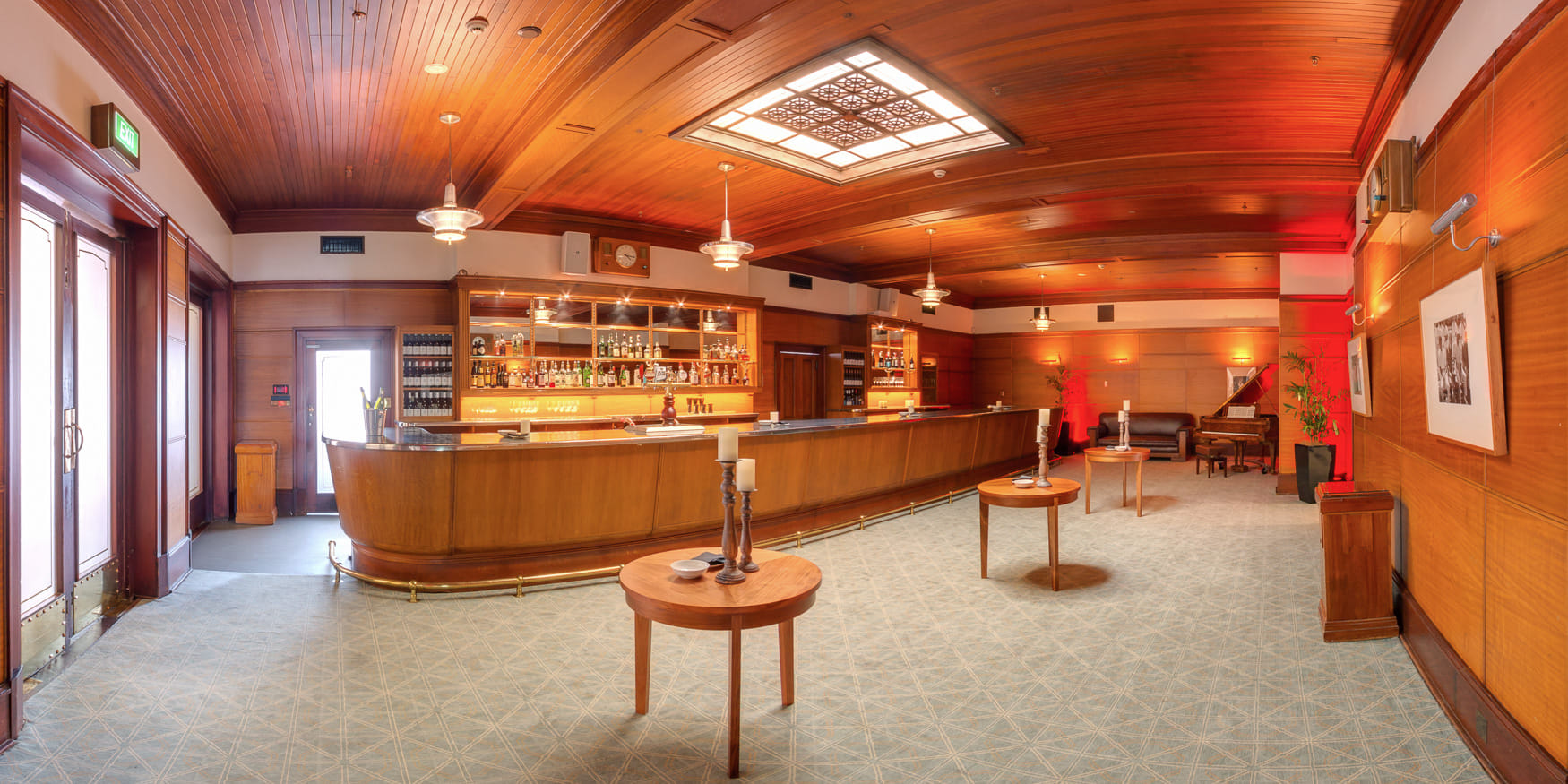 The Members’ Bar