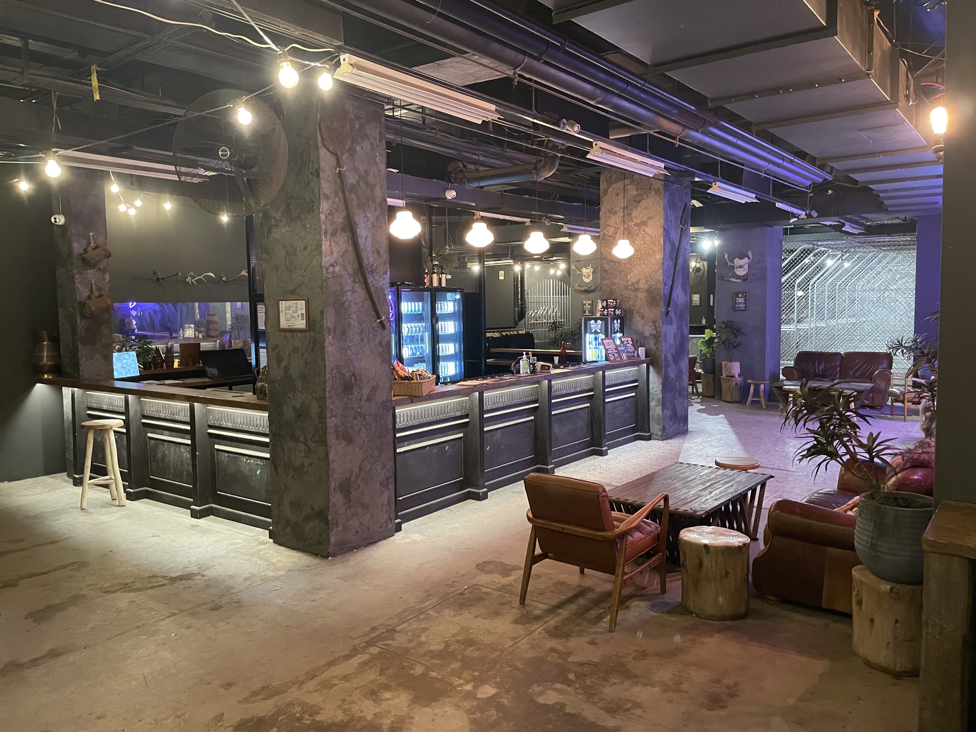 MANIAX Axe Throwing - Melbourne CBD 4