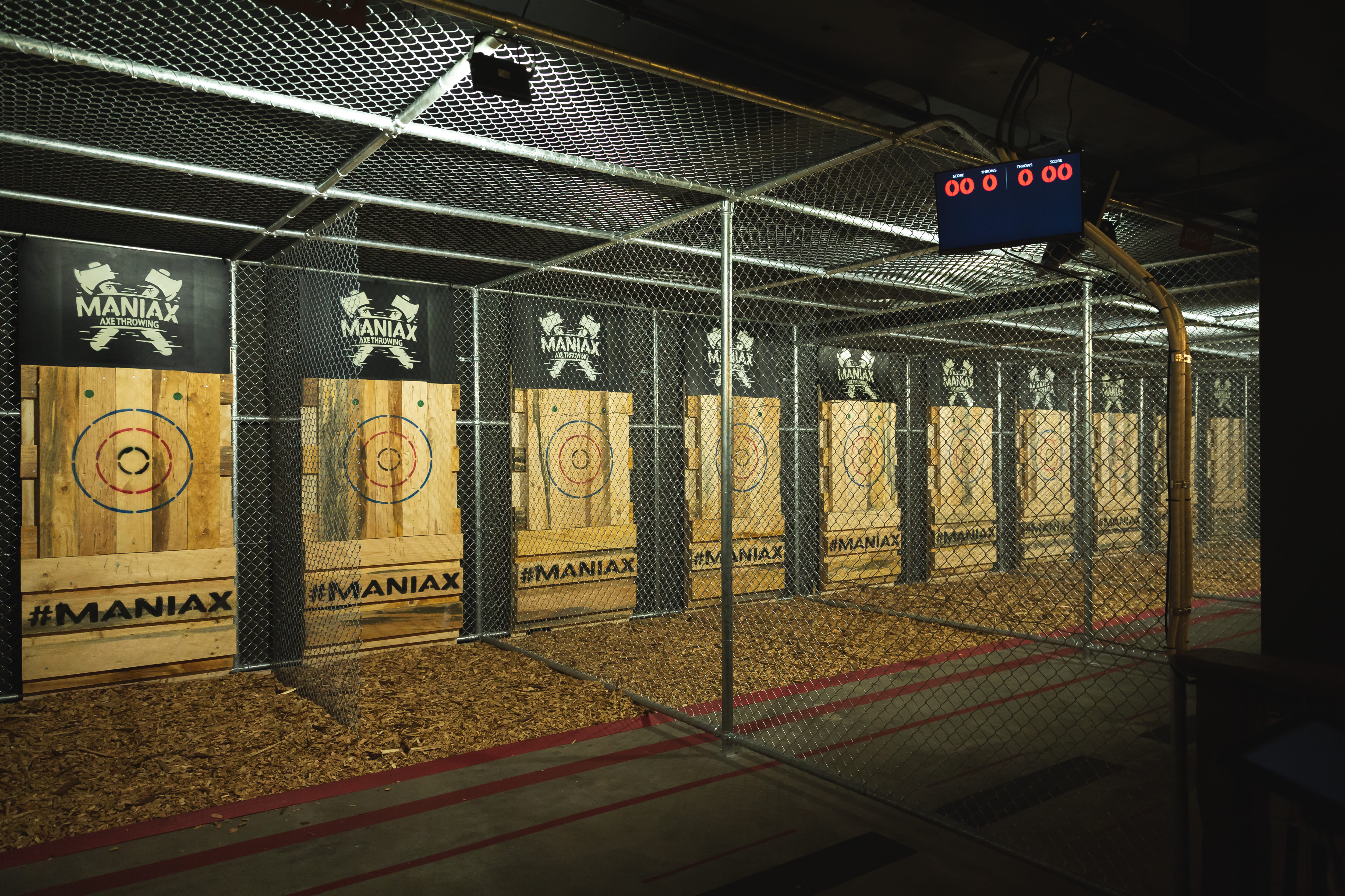 MANIAX Axe Throwing - Melbourne CBD 14