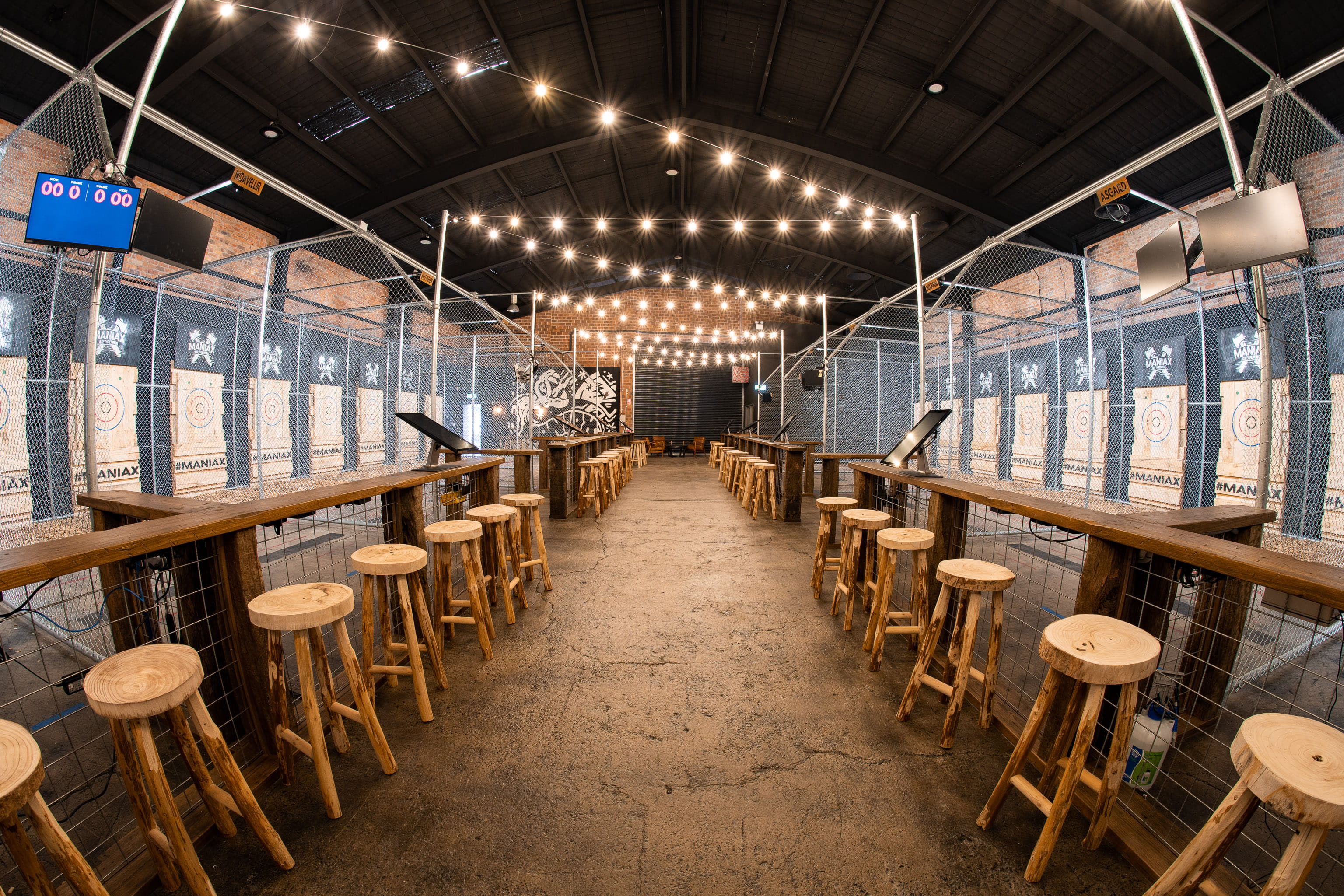 MANIAX Axe Throwing - Sydney Inner West