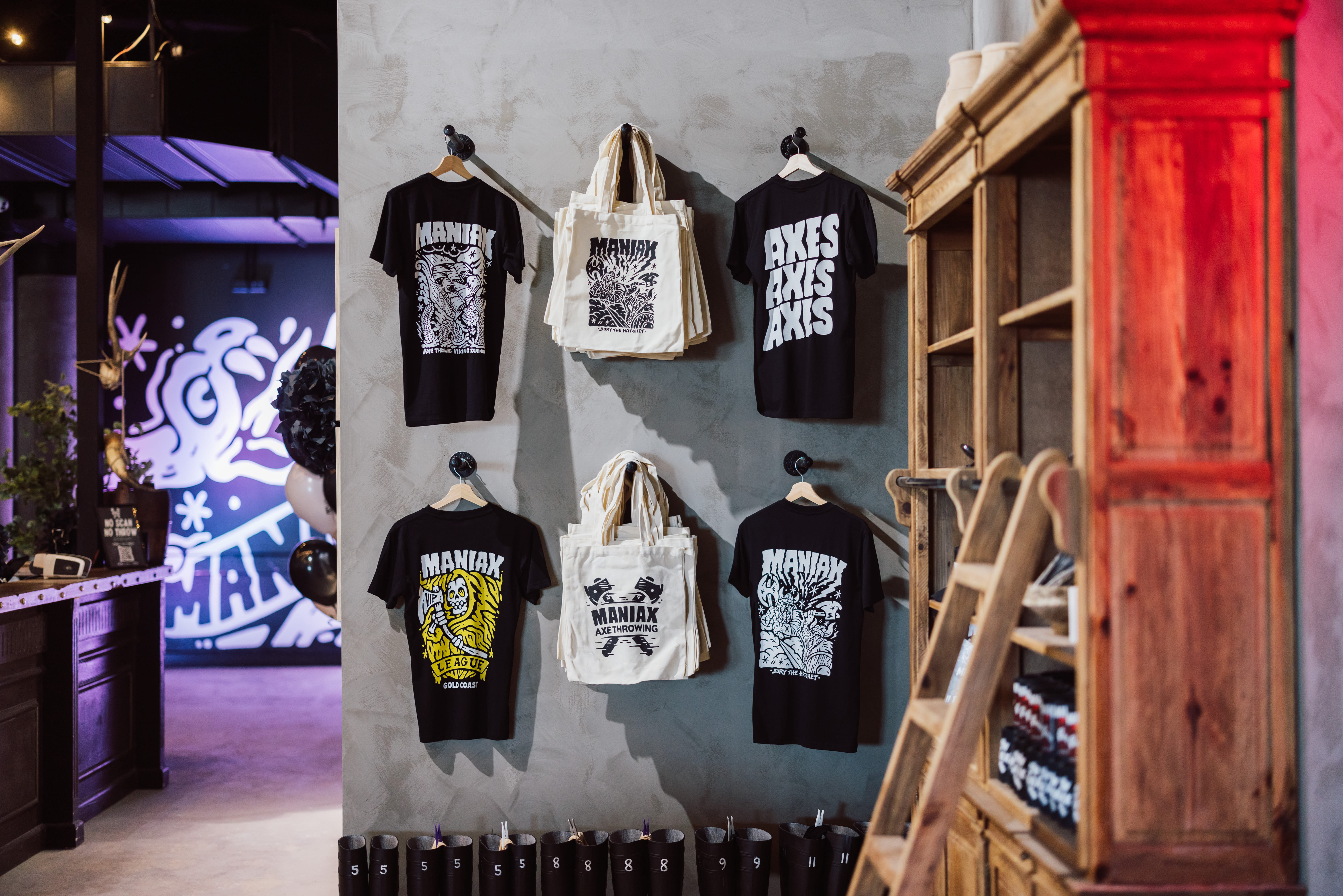 MANIAX Axe Throwing - Gold Coast 6