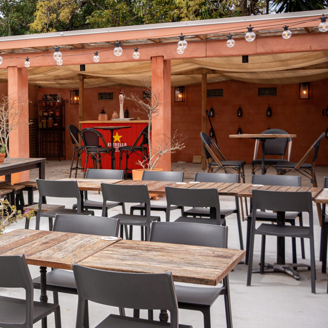 Exclusive Garden hire 5