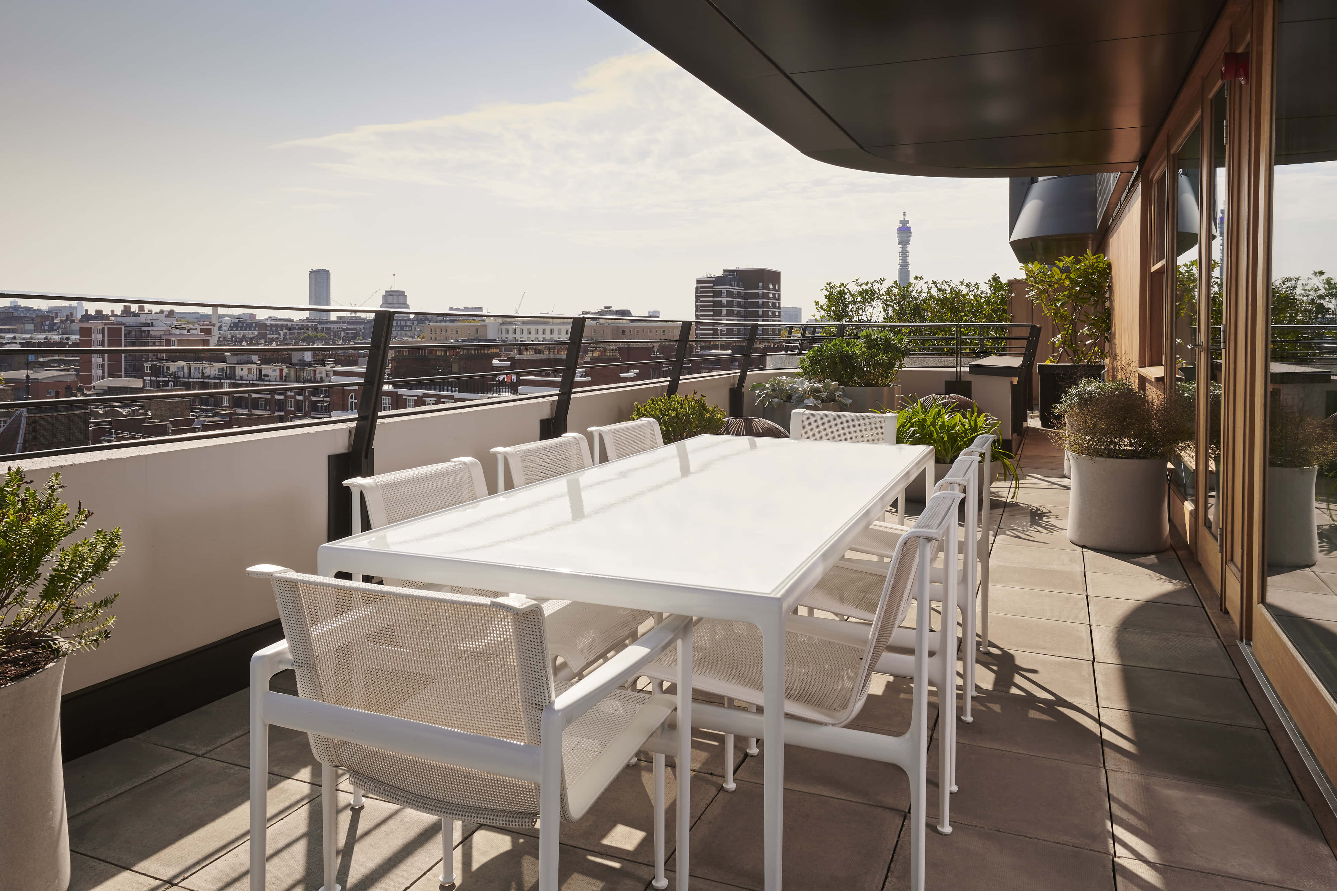 The Standard Townhouse 8 - Standing 9