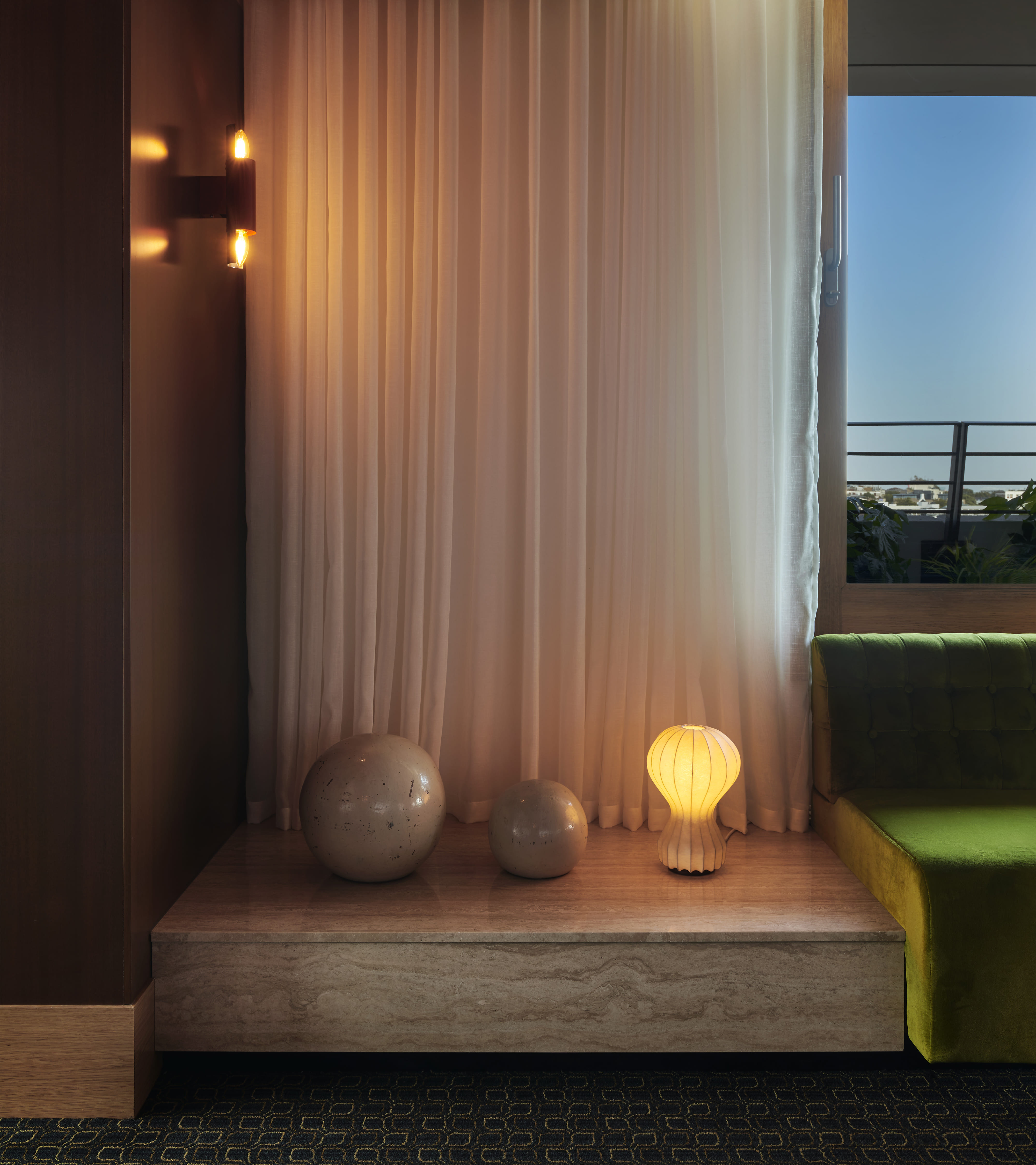 The Standard Townhouse 8 - Standing 4