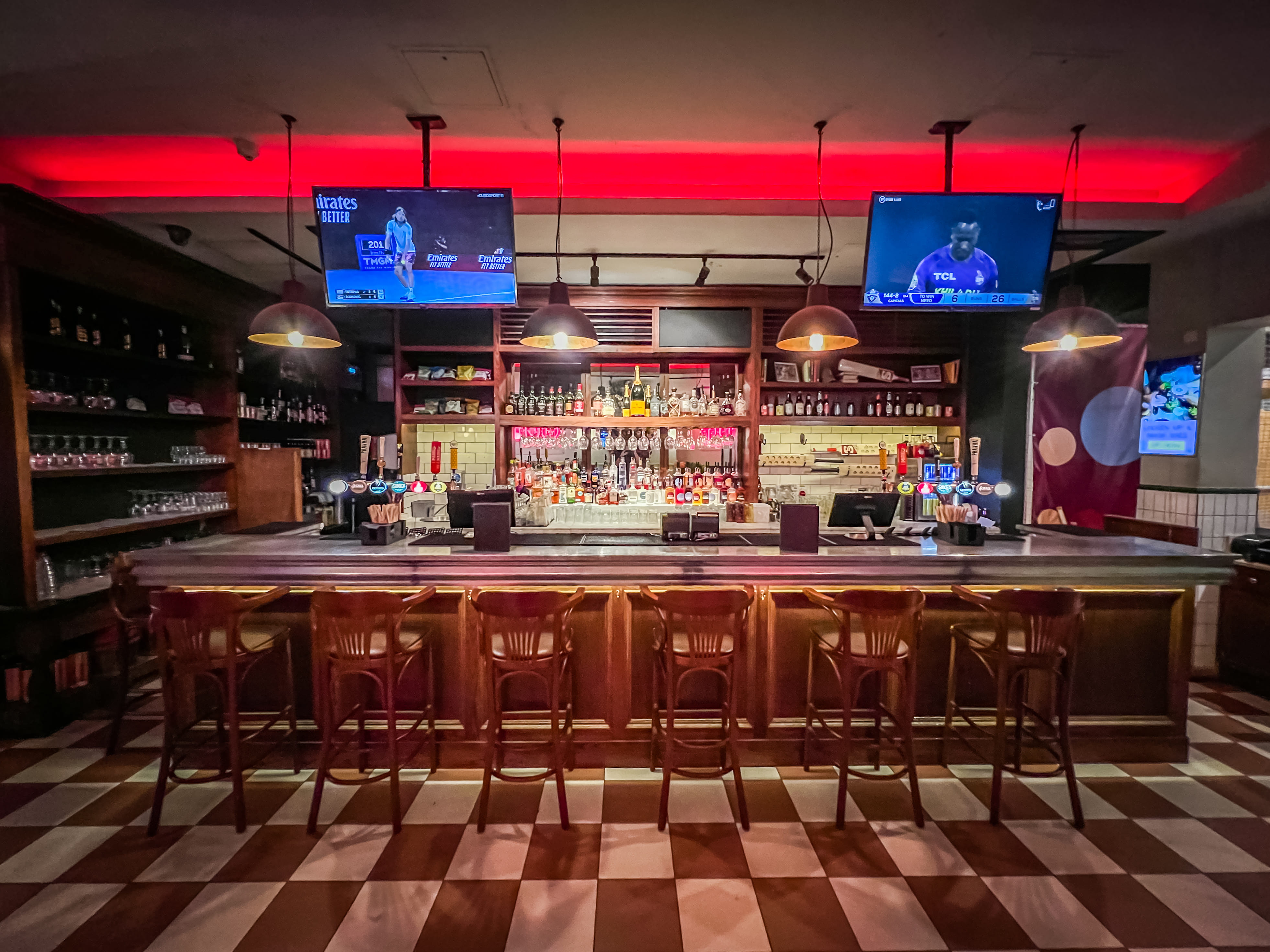 Declaration Square/ Games room and Bar  2