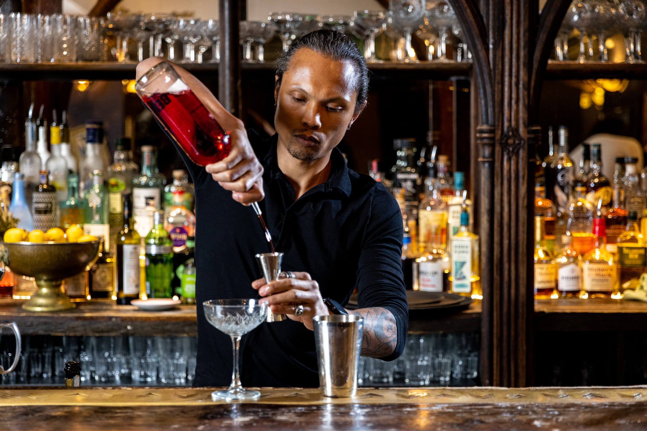 Christmas Hire, Exclusive 16