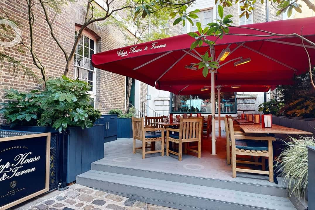 Tavern & Terrace - Roped off standing area 5