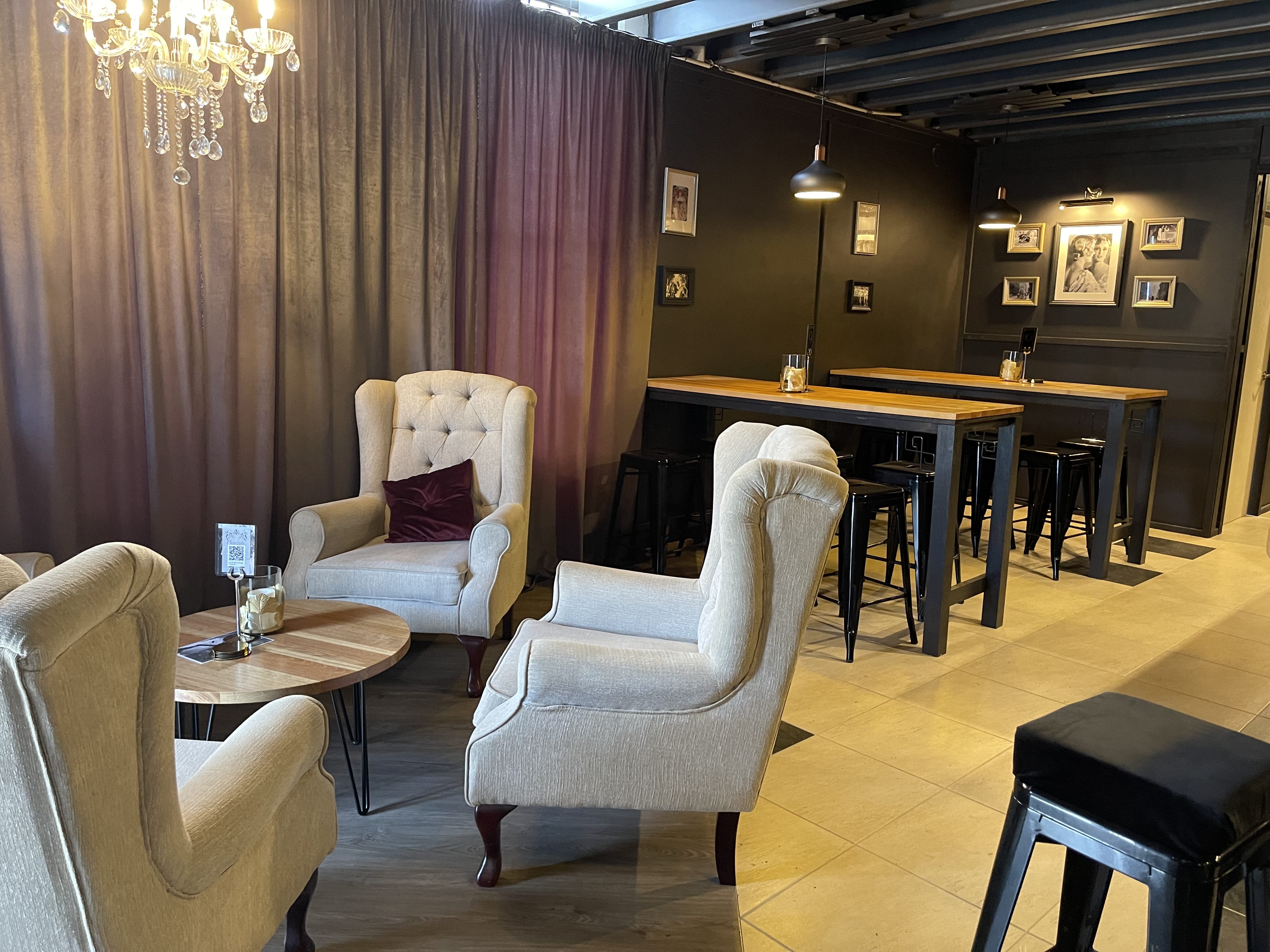 Distillery/Cocktail Lounge 6