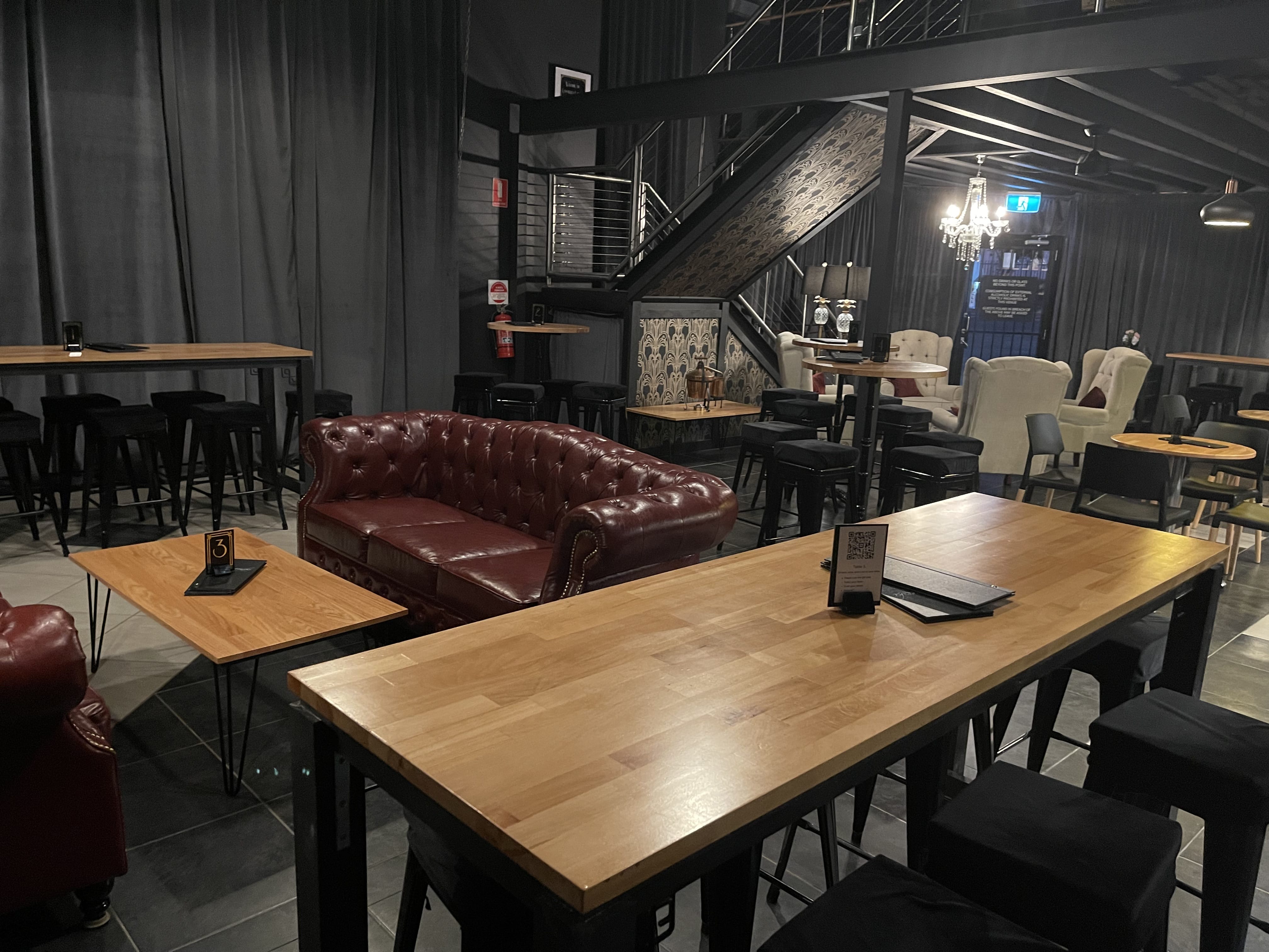 Distillery/Cocktail Lounge 21