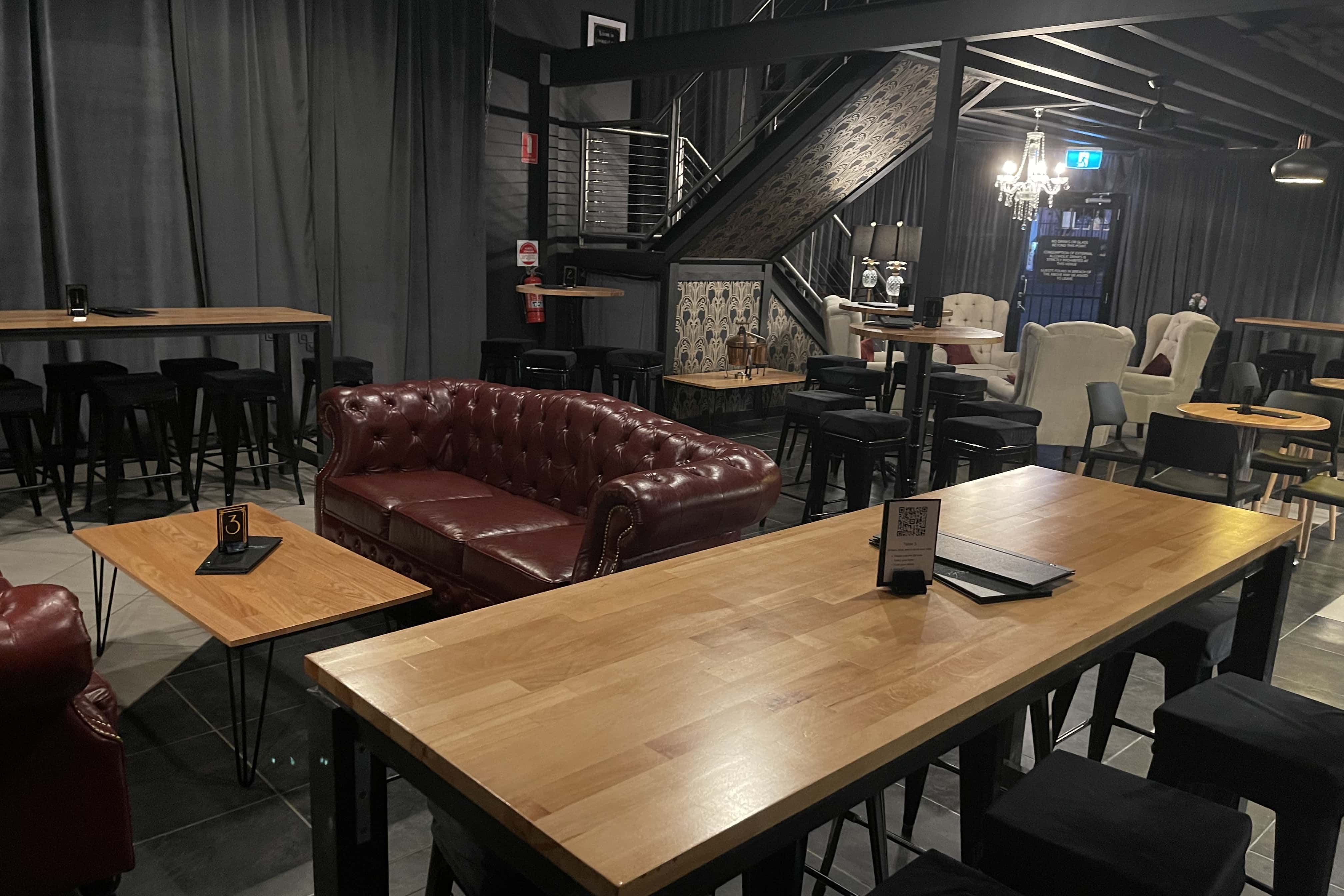 Distillery/Cocktail Lounge 21