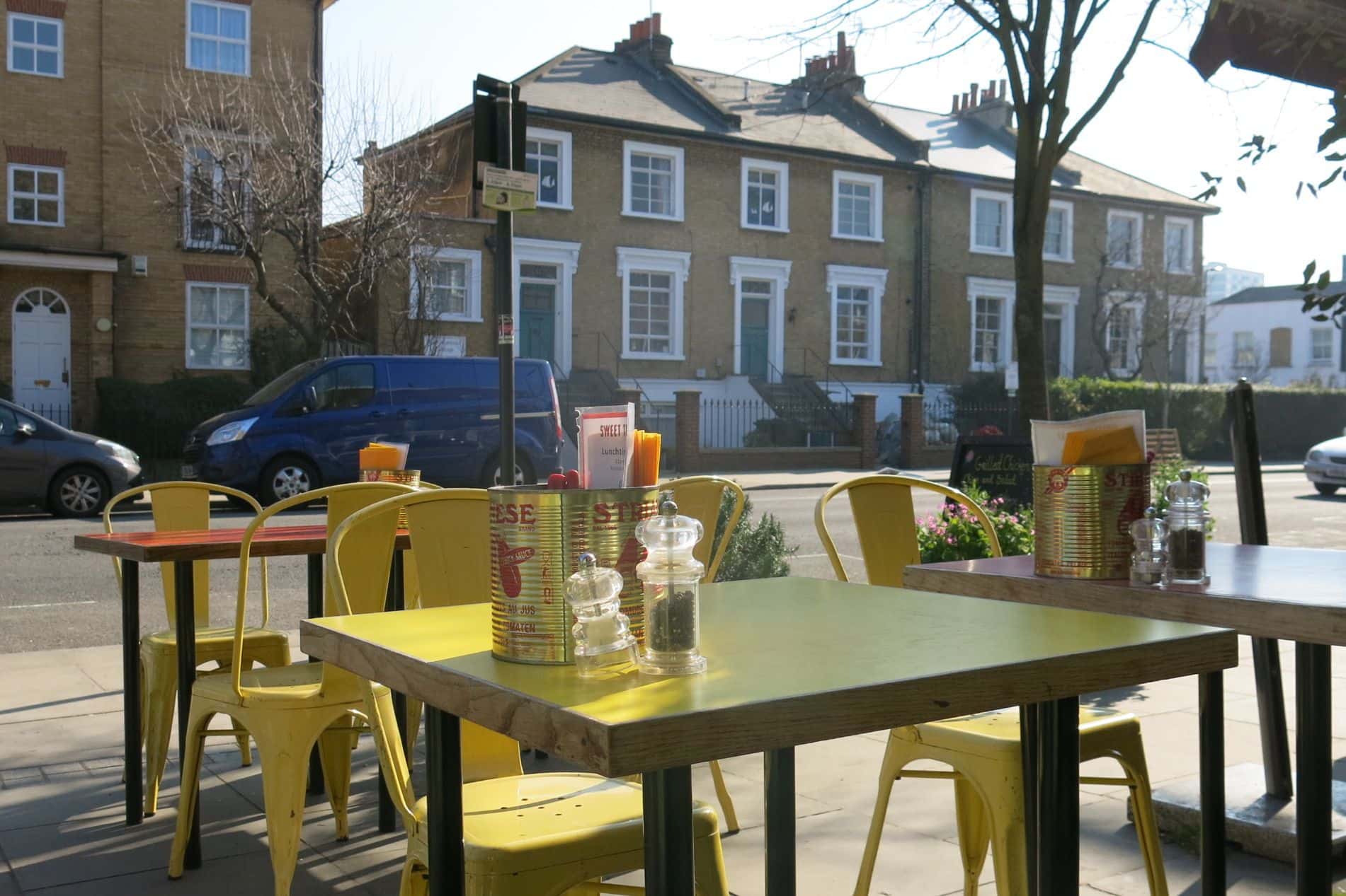 Sweet Thursday whole restaurant 4