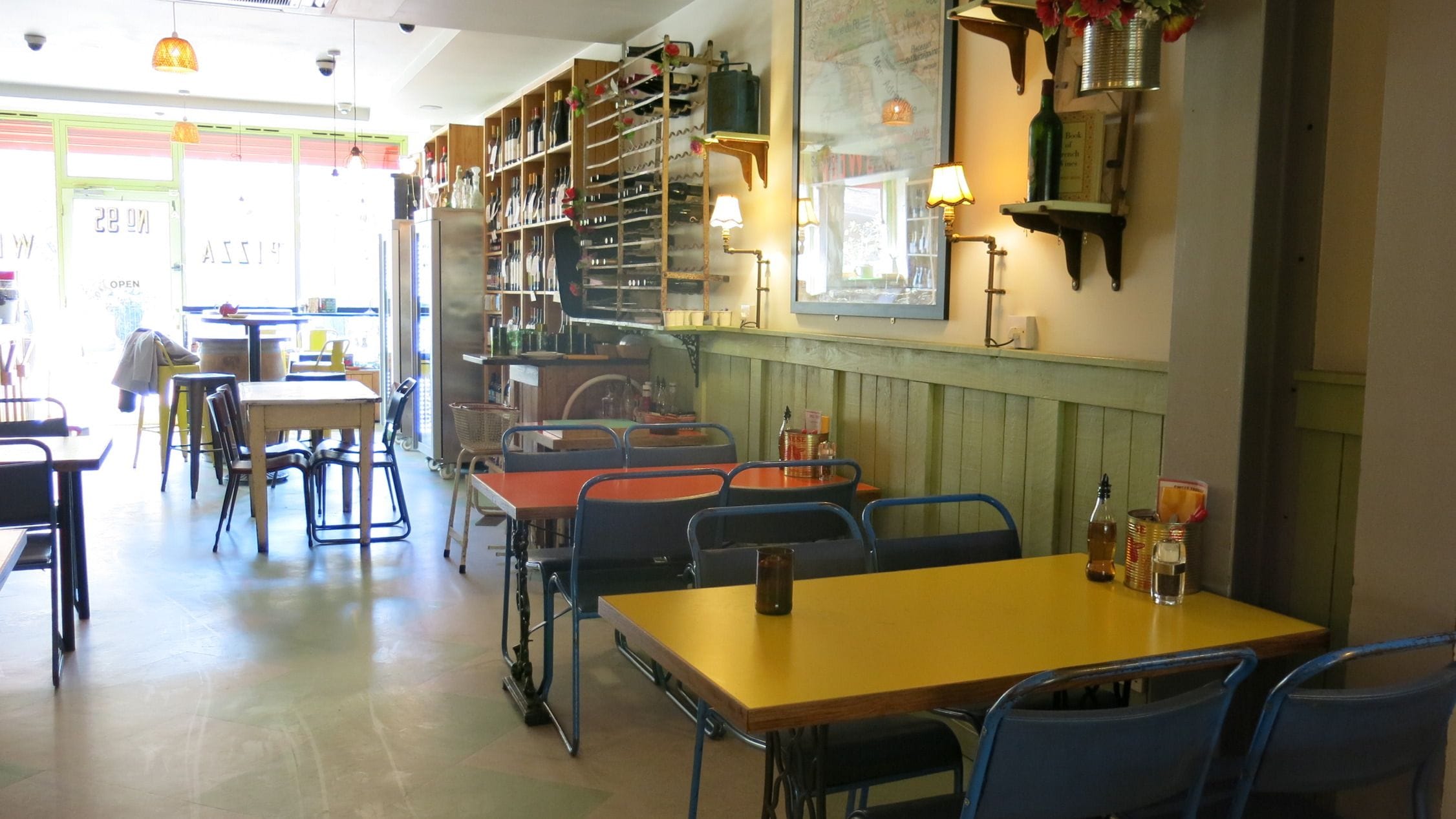 Sweet Thursday whole restaurant 7