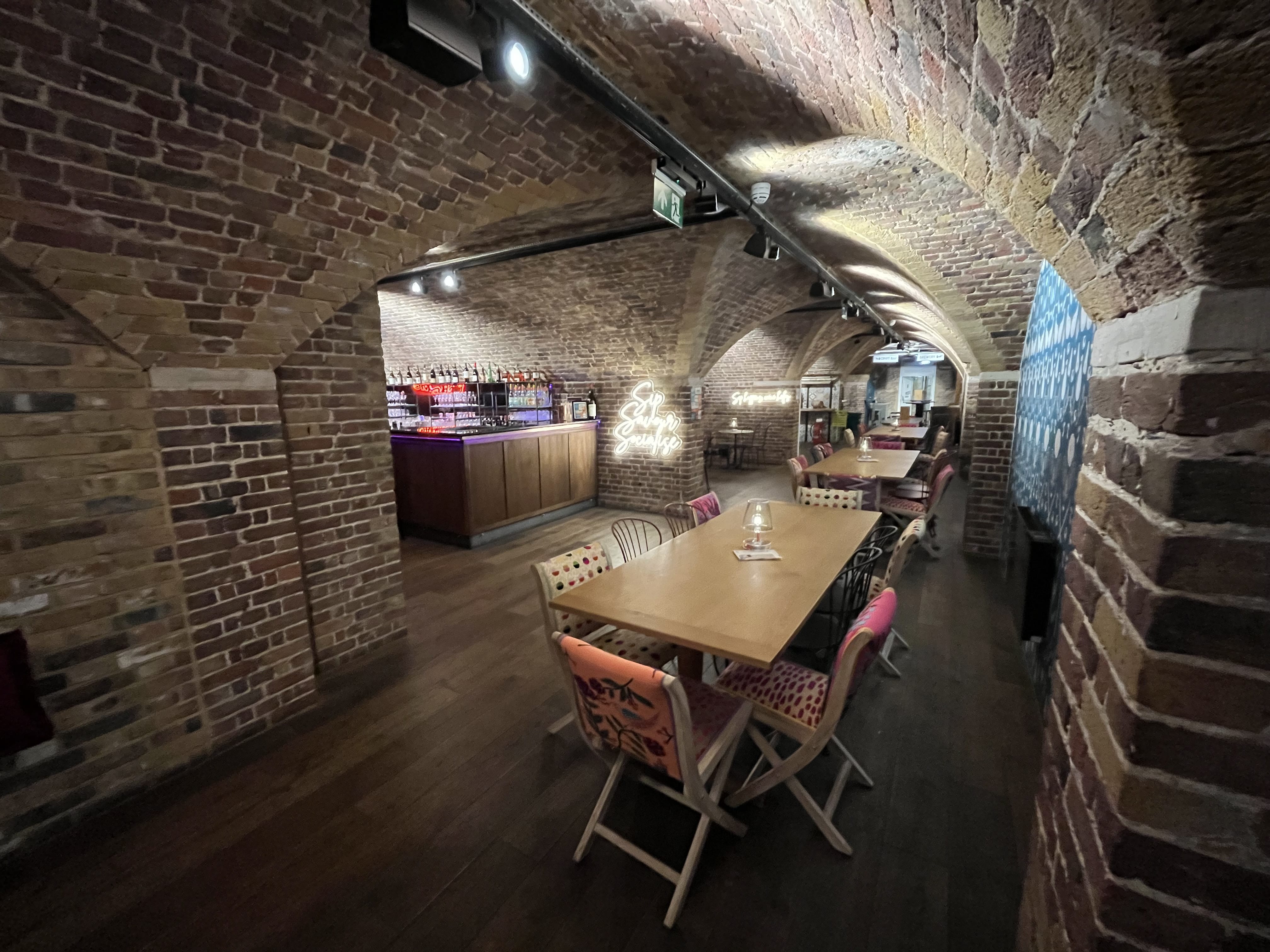 Mercato Mayfair Crypt 6