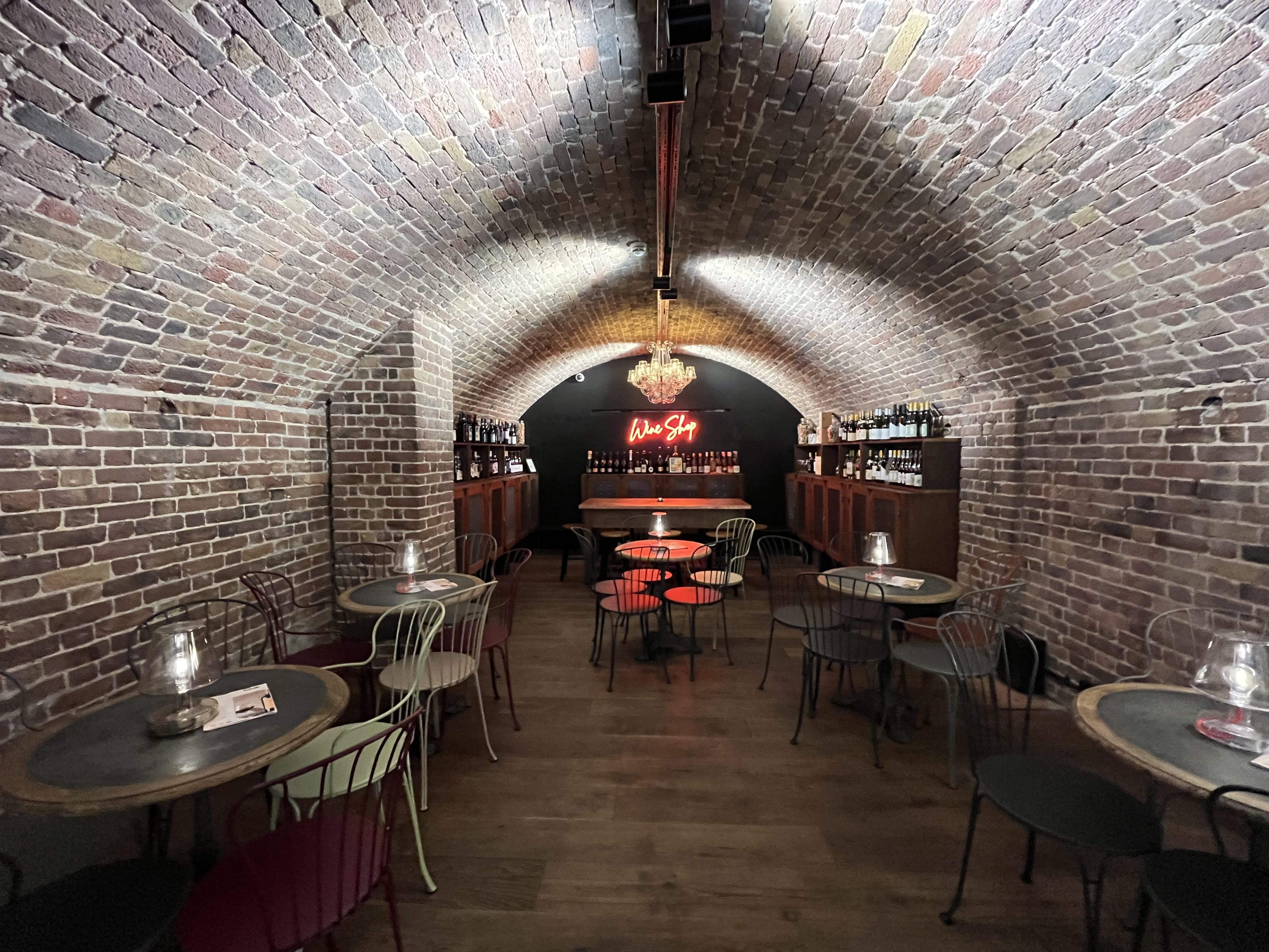 Mercato Mayfair Crypt 1