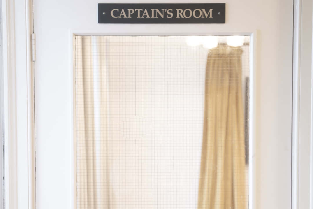 The Captain's Room| Meeting Room 8