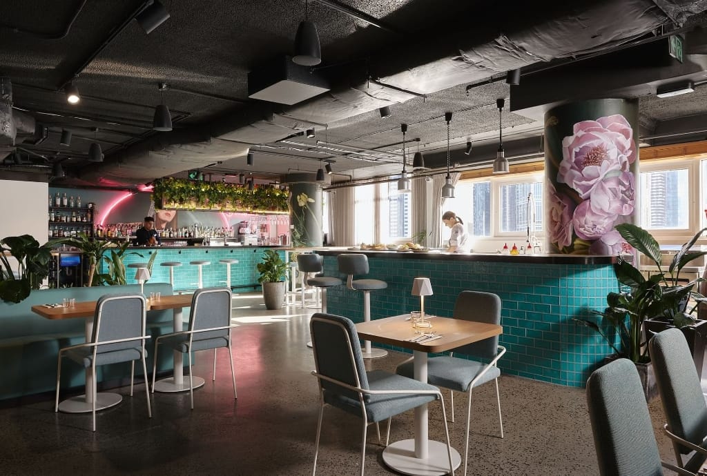 Blossom Rooftop Bar 3