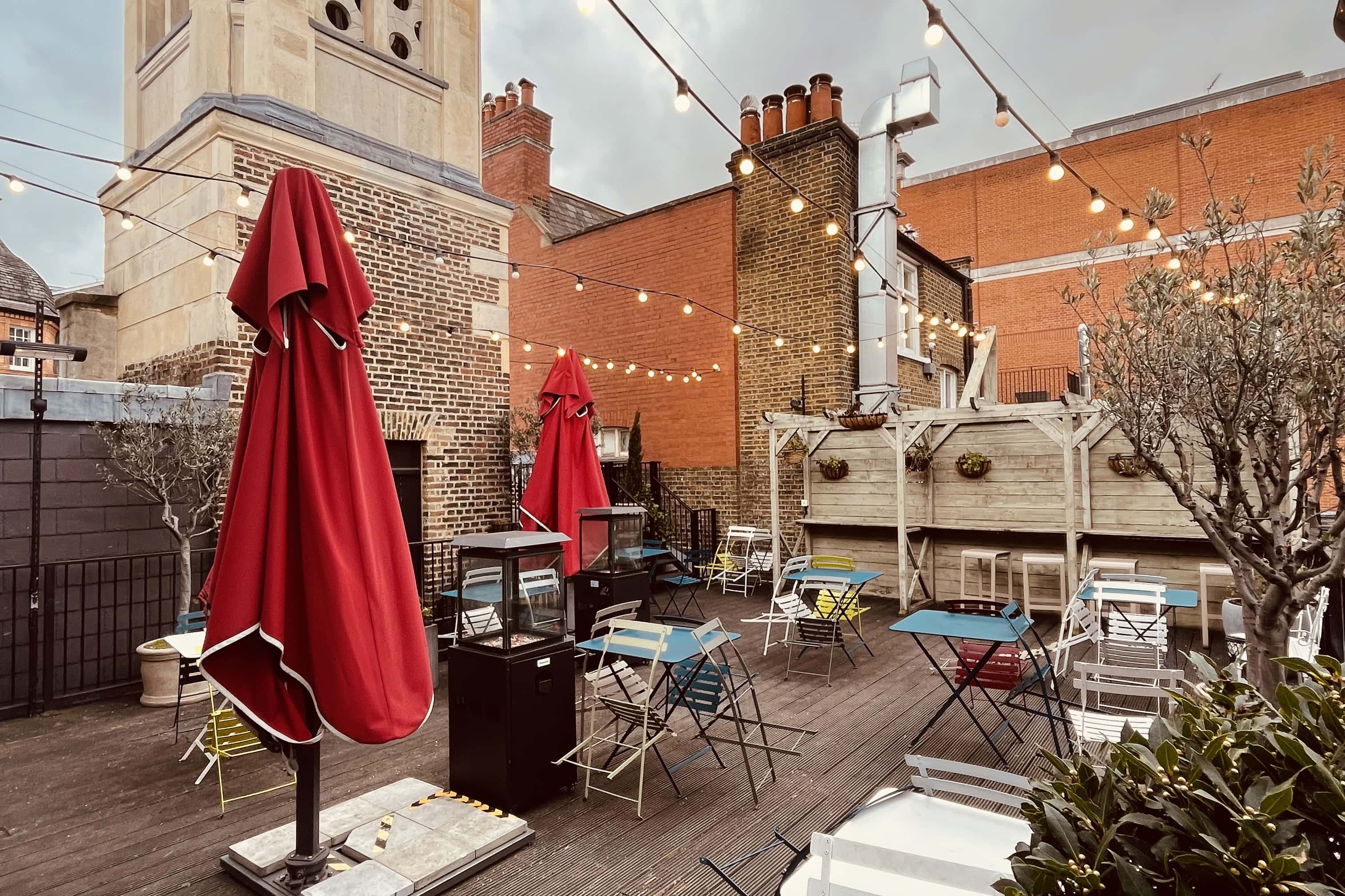 Roof Terrace 3D tour