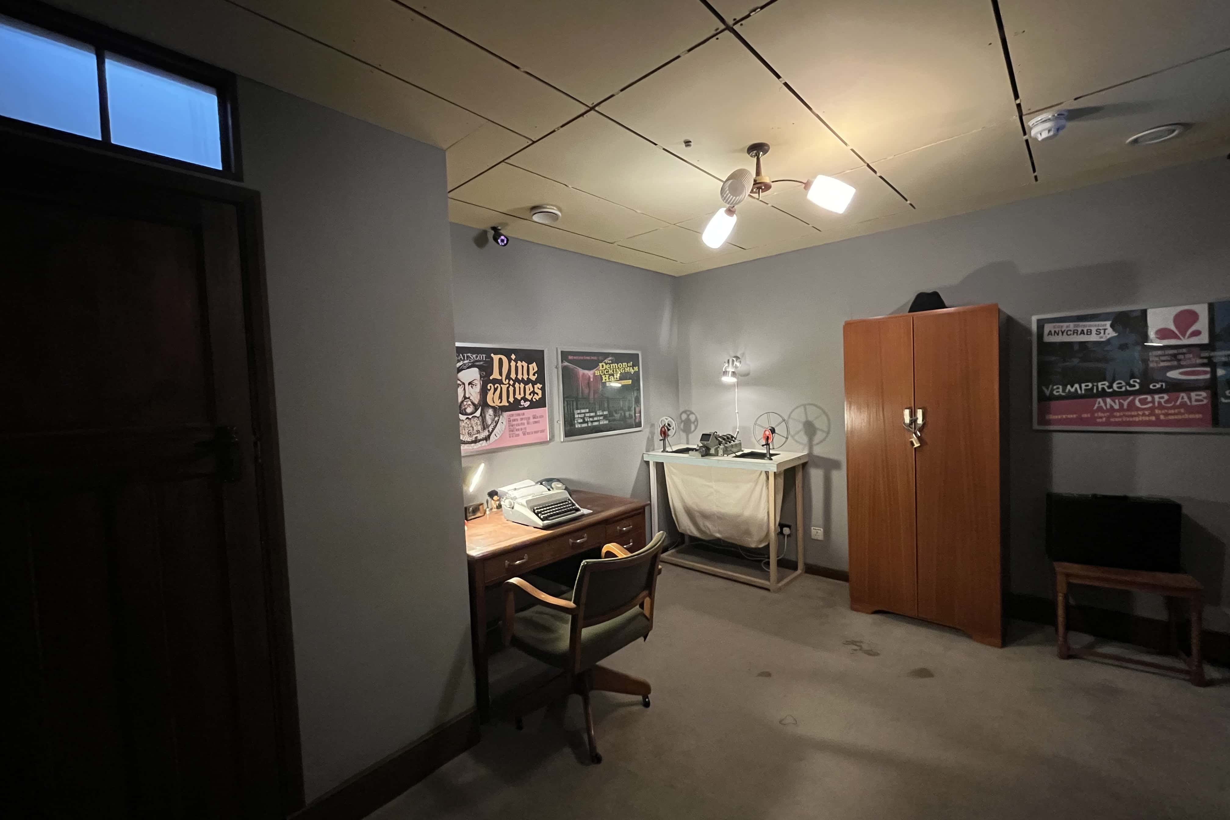 Retro Venue for shoots and events 7