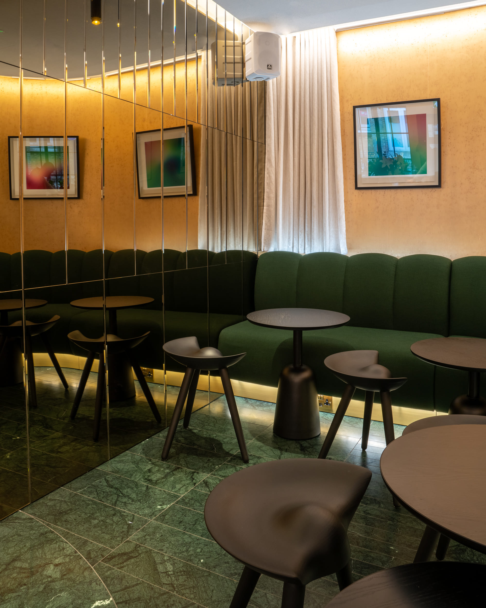 Bantof Cocktail Room  3