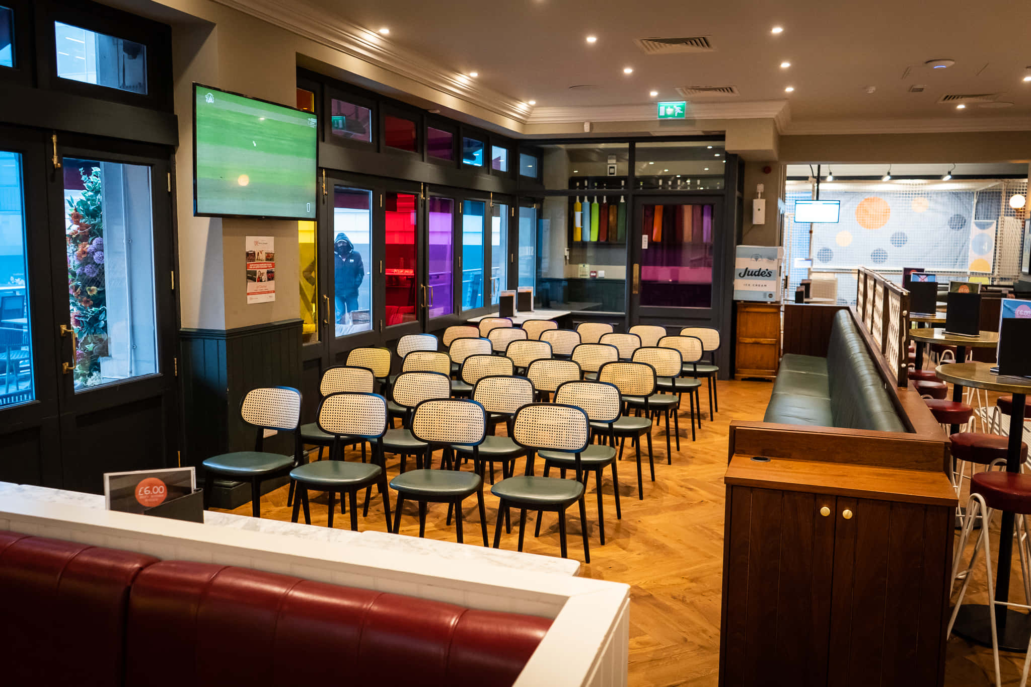 Whole Venue - Meeting / Presentation 2