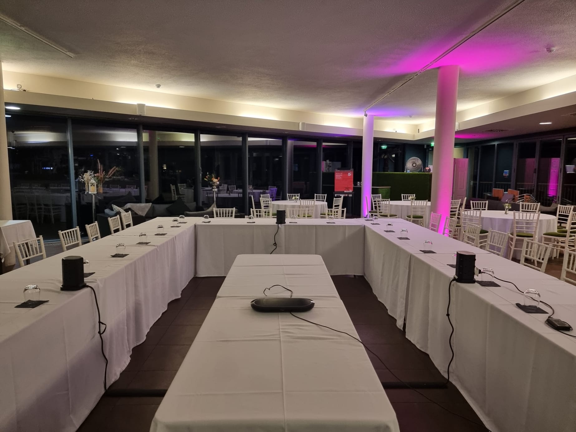 The Riverside Glasshouse 17