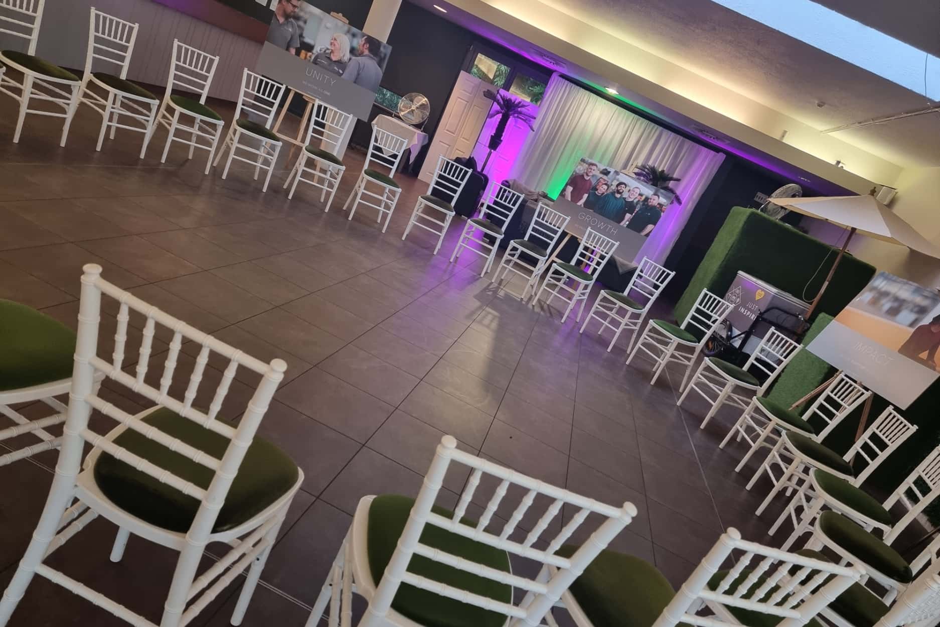 The Riverside Glasshouse 20