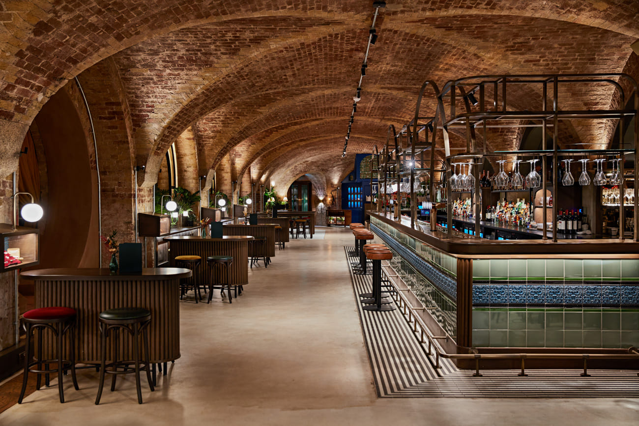 Semi Private - Bar Space