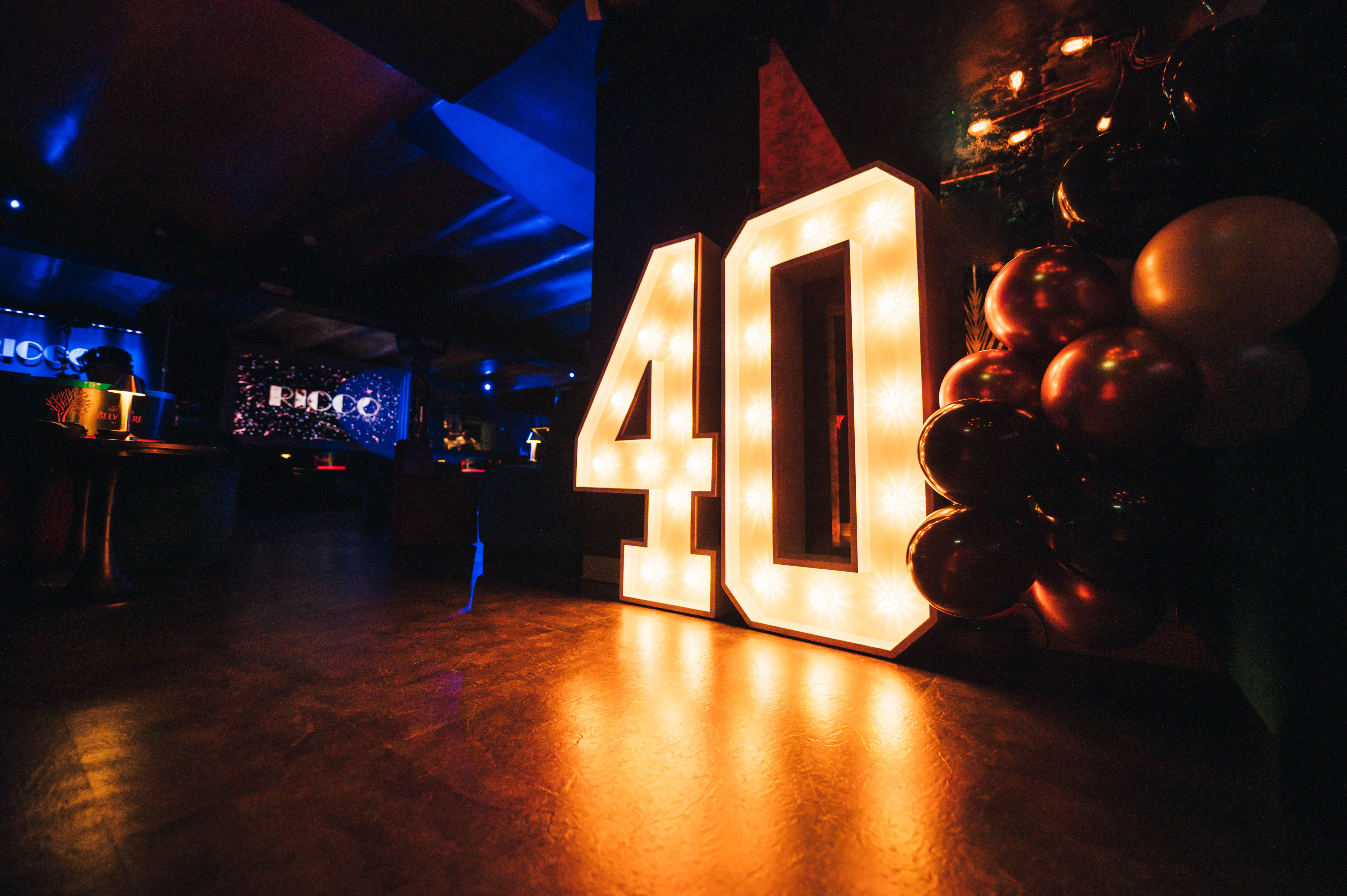 Private Lounge in Kensington  12