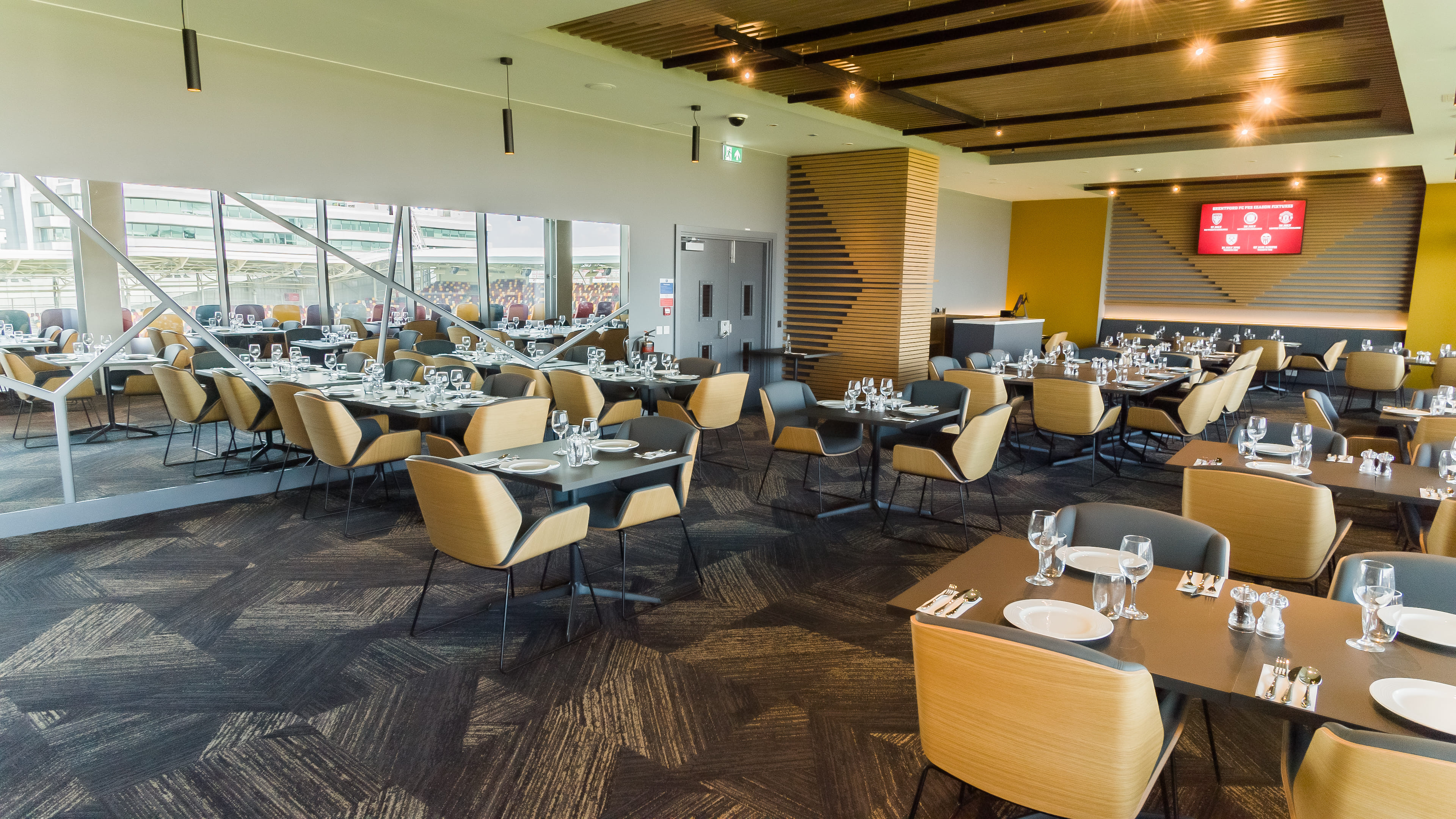 The Oxford & Cambridge Suite