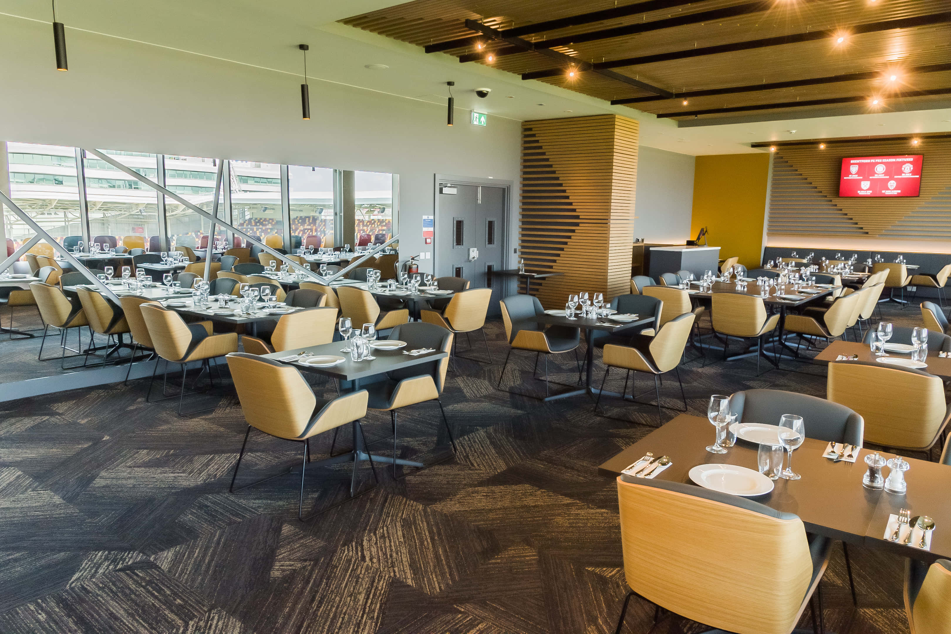 The Oxford & Cambridge Suite 0