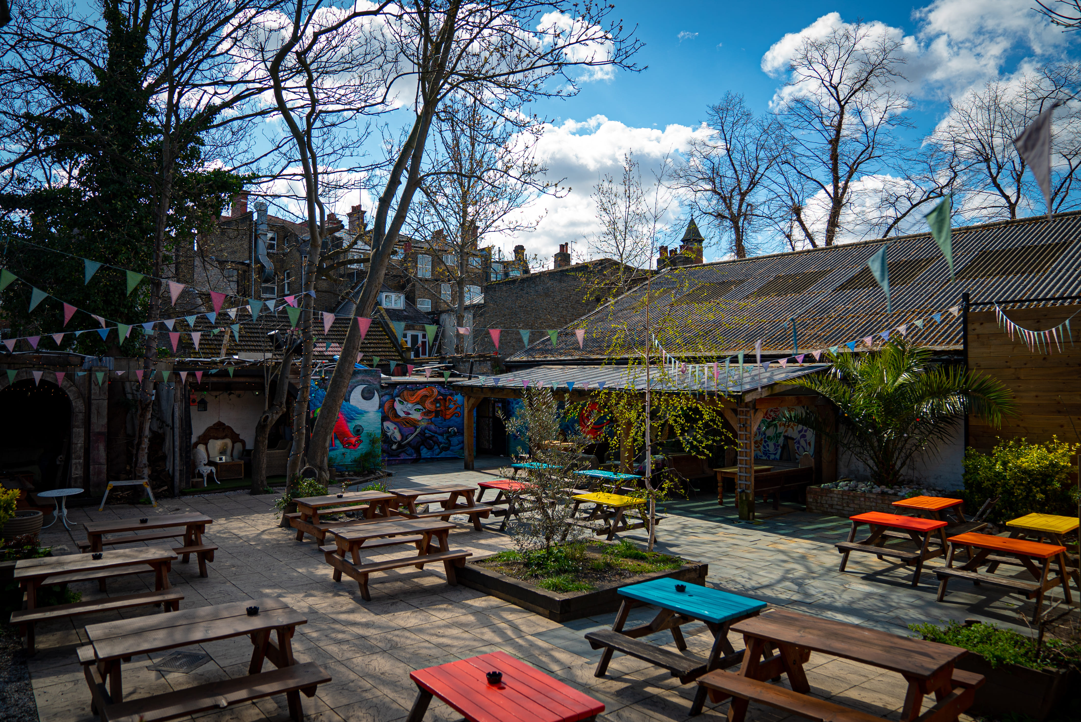 The Fox and Firkin  4