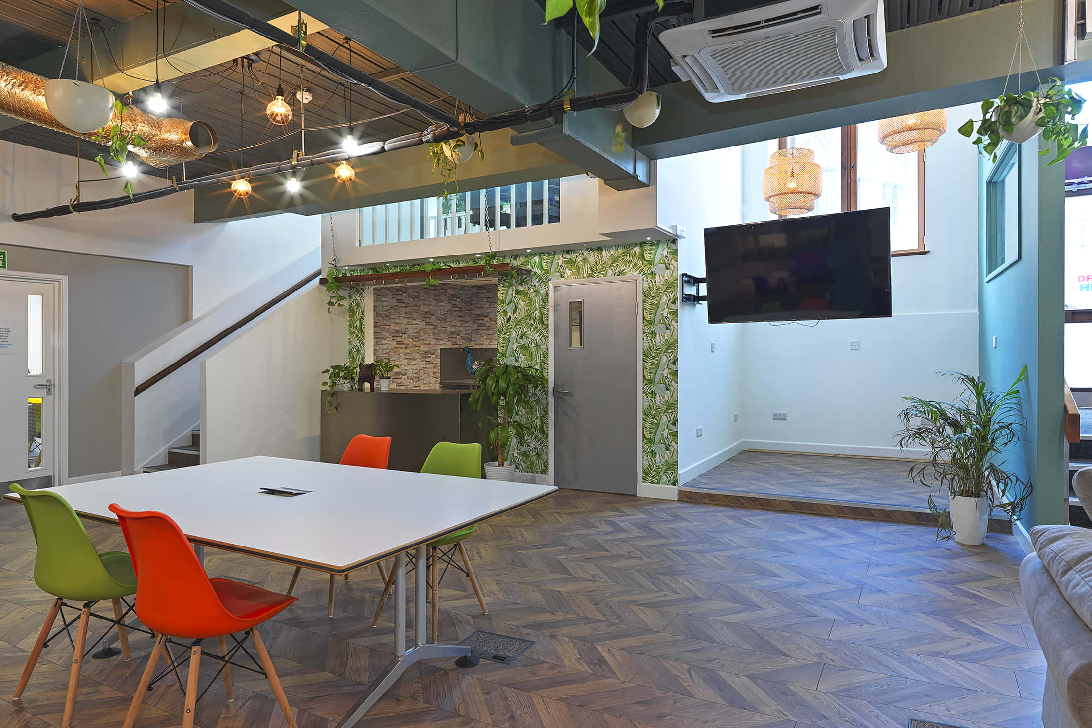 The Hub on the Square 2