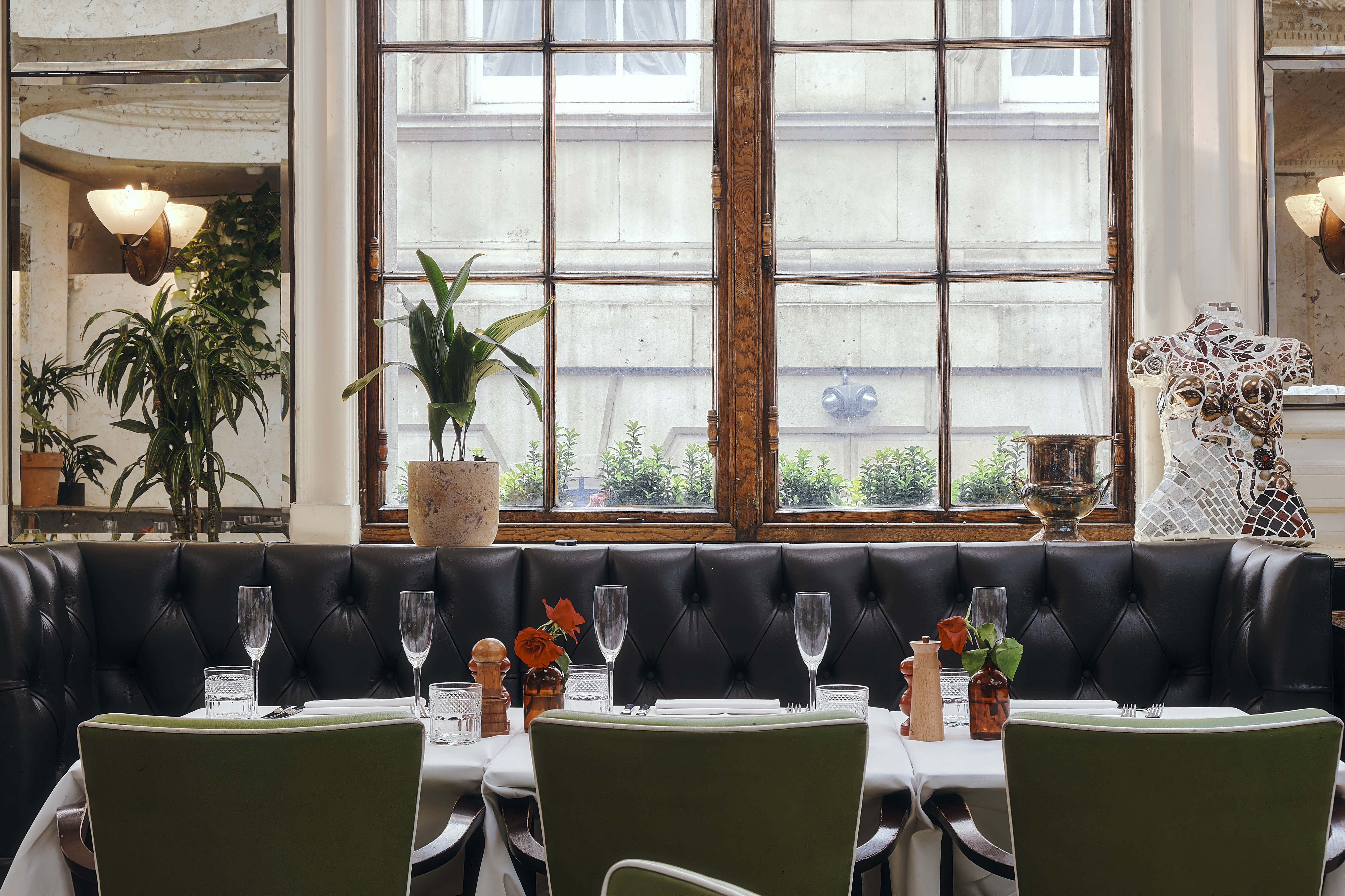 1 Lombard Street Restaurant 6