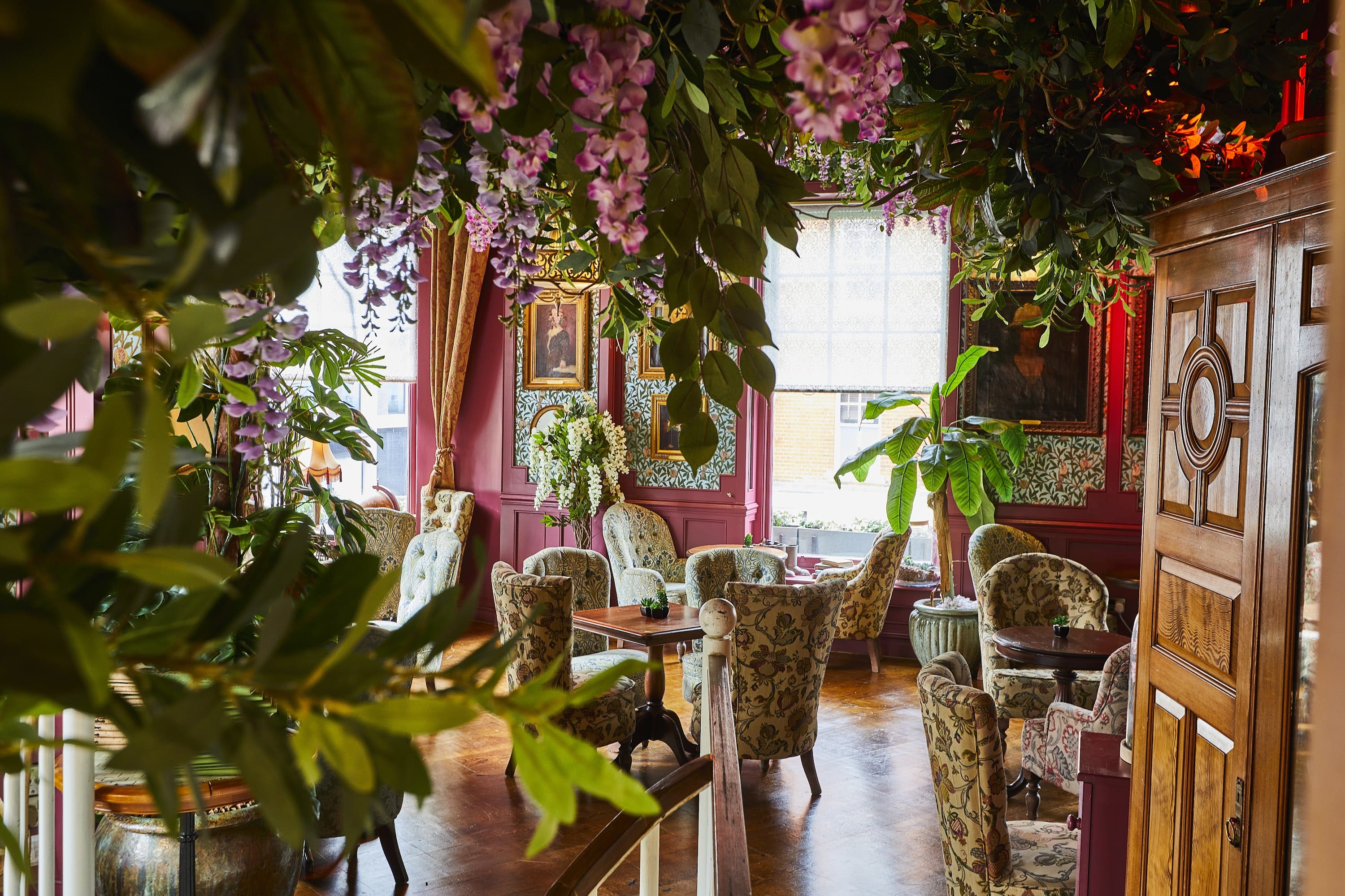 Mr Fogg's Treehouse 5