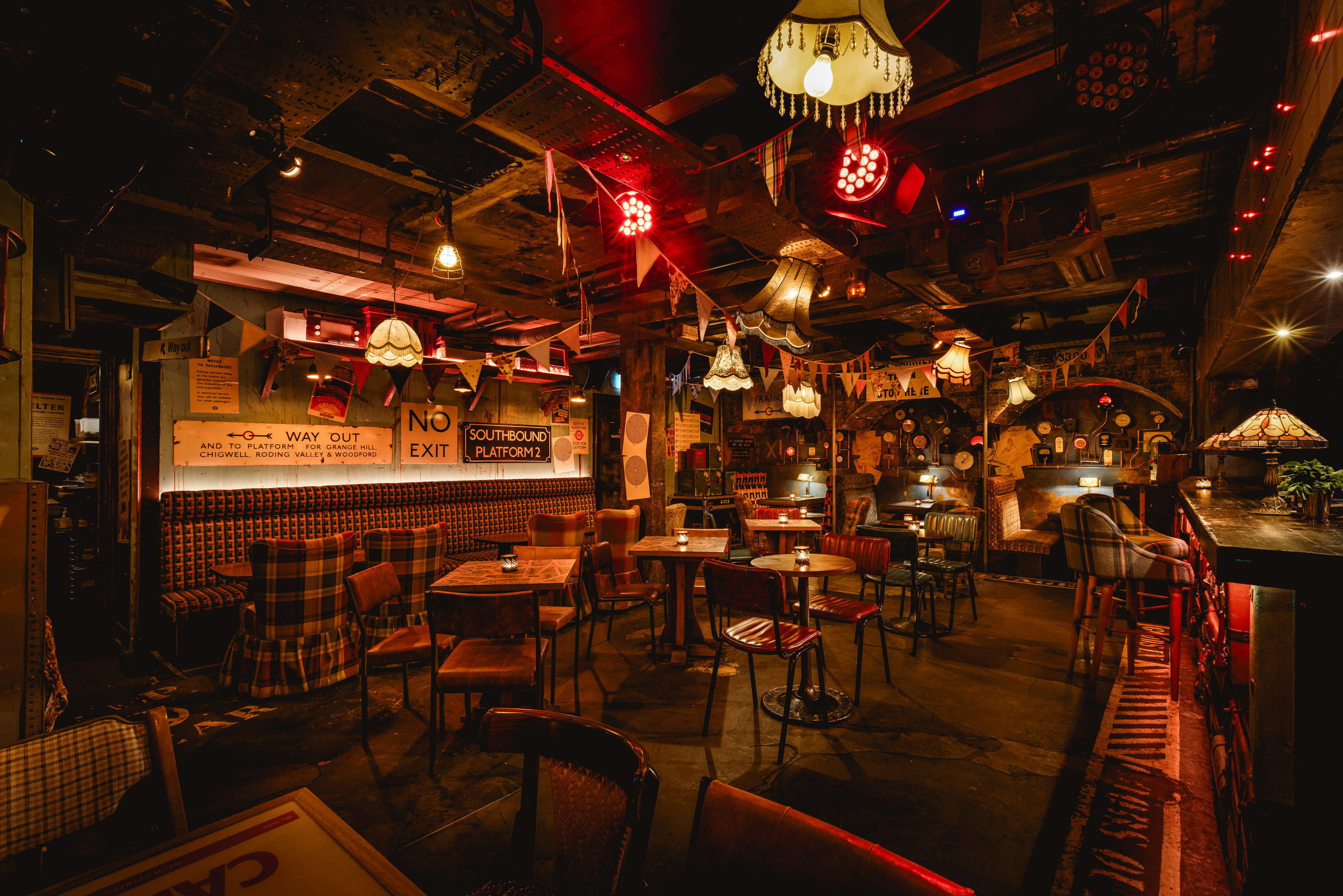 Southbound Platform  4