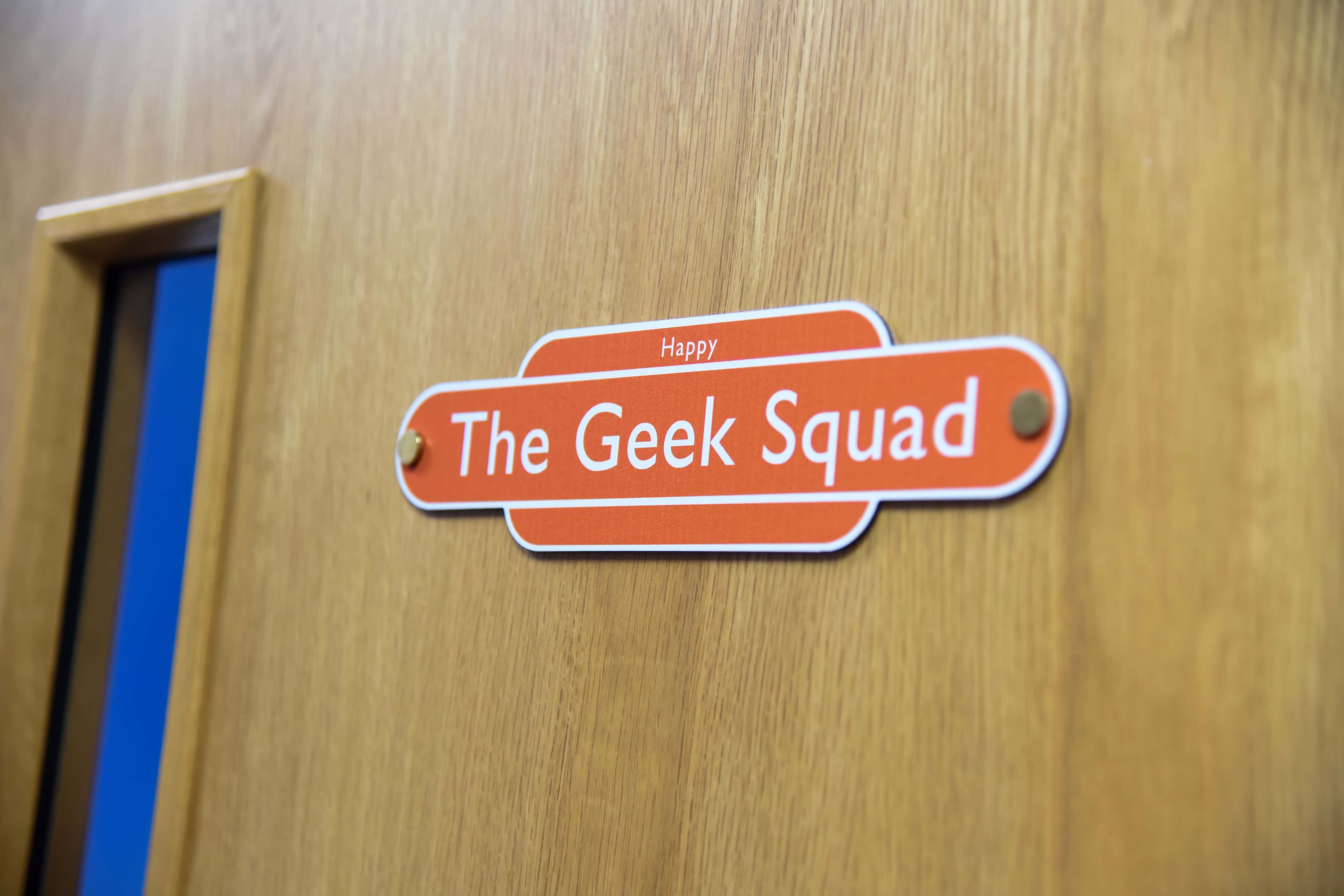 Room 9, Geek Squad 2