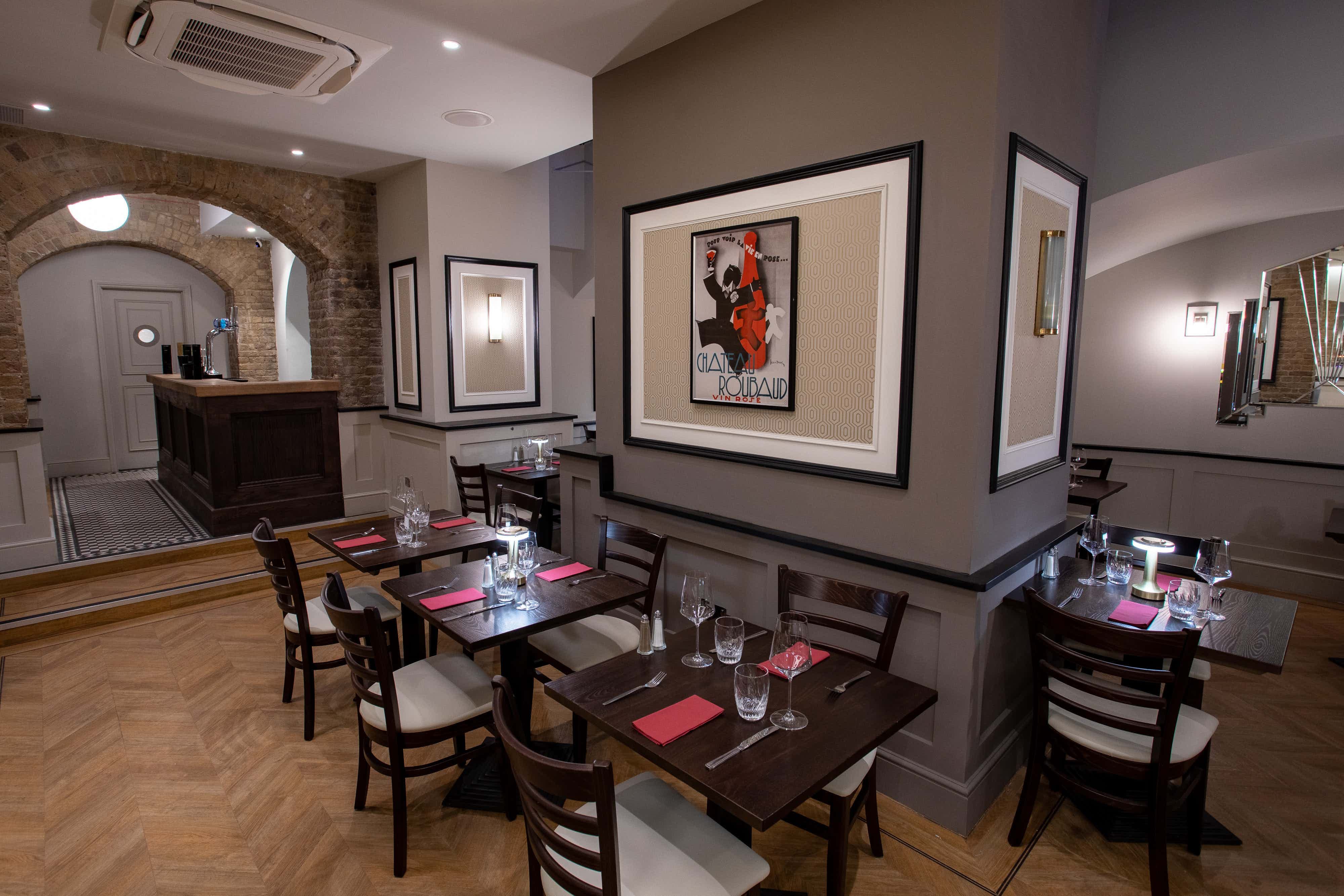 Paris Bar & Terrace - Lower Ground 2