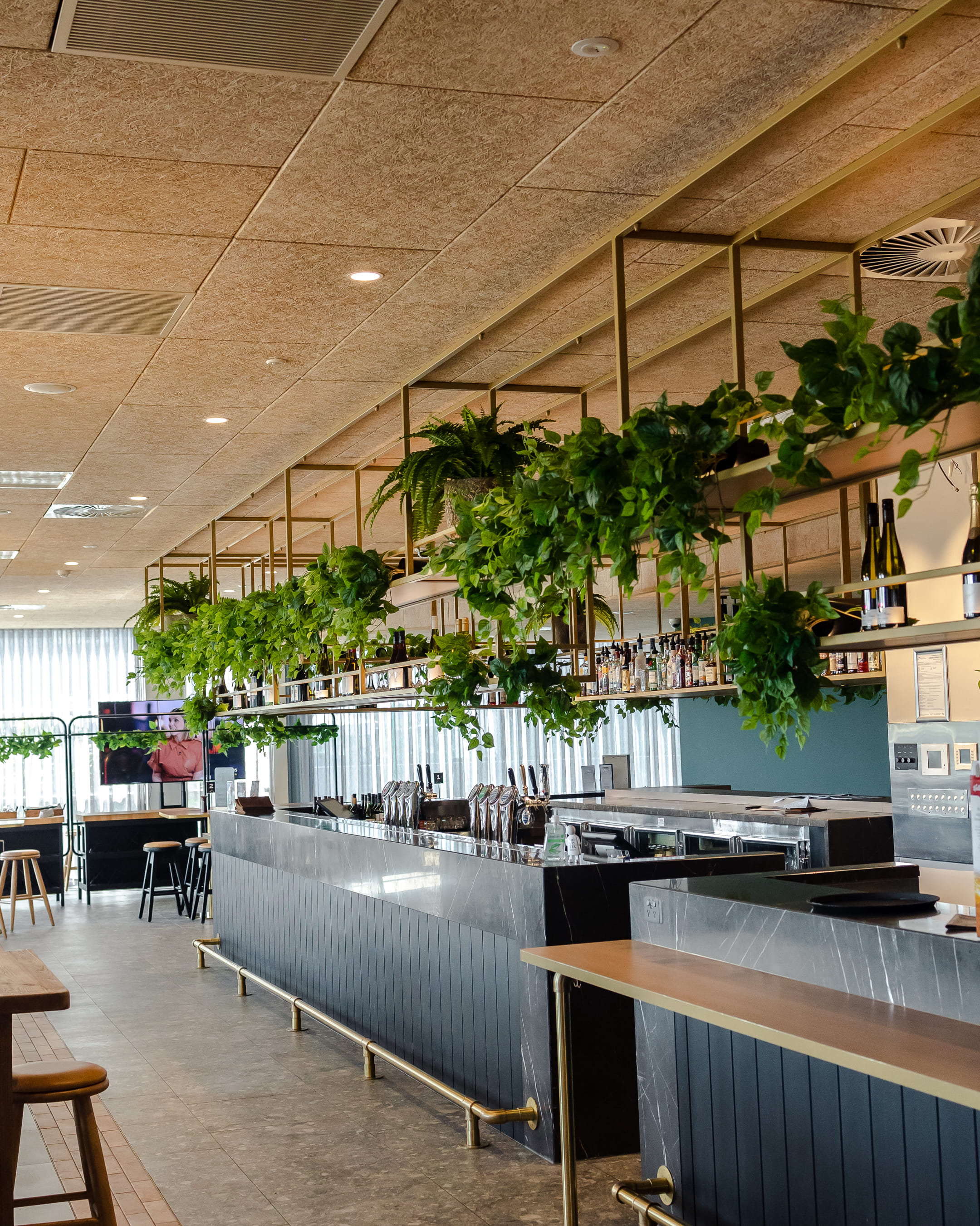 The Stampton Restaurant & Bar