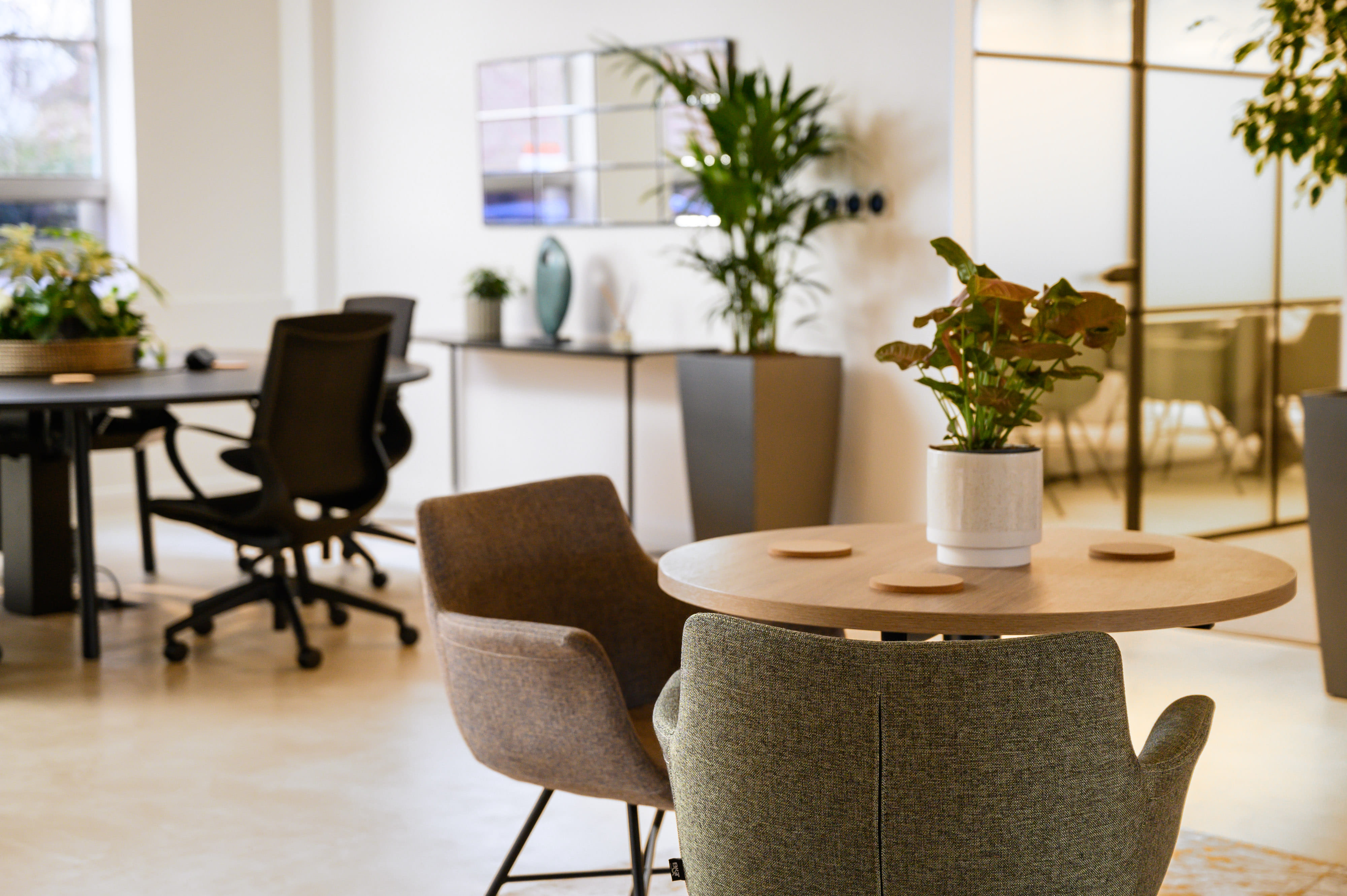 The Members Lounge 7