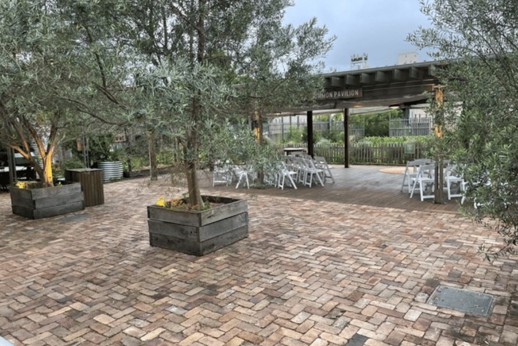 Sunroom & Deck and Pavilion & Courtyard 8