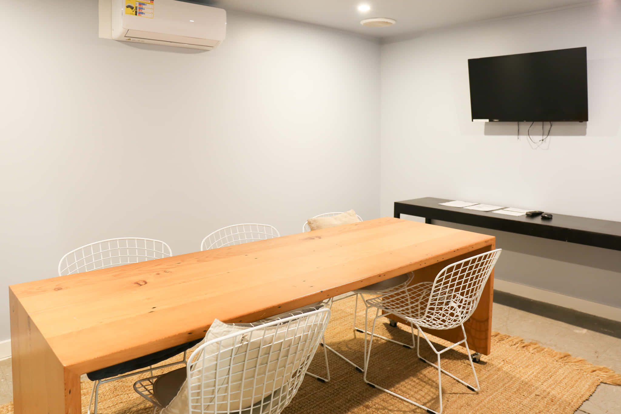 Level One Meeting Rooms 6