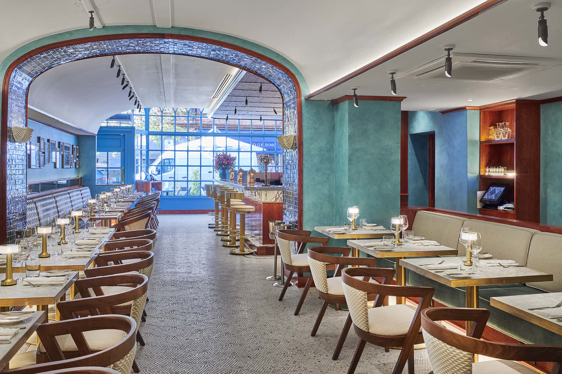 Saltie Girl Exclusive Hire 2